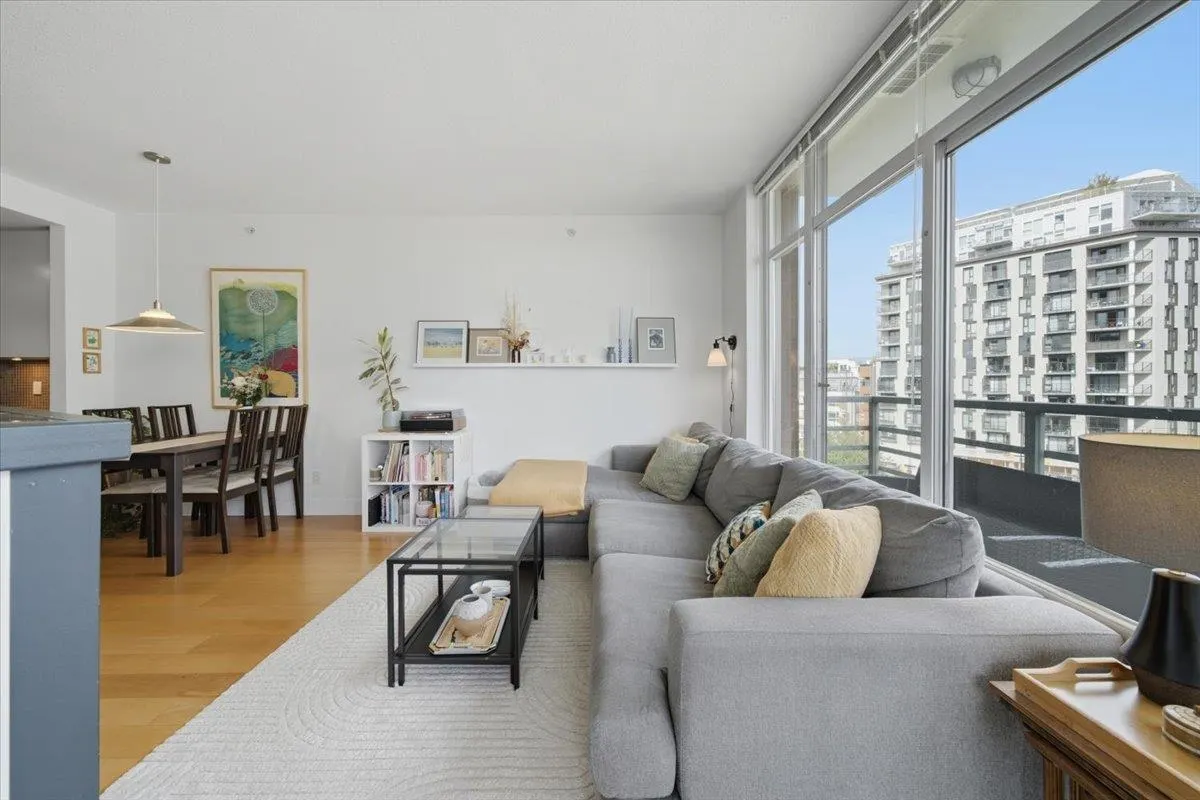 298 E 11th Avenue #512