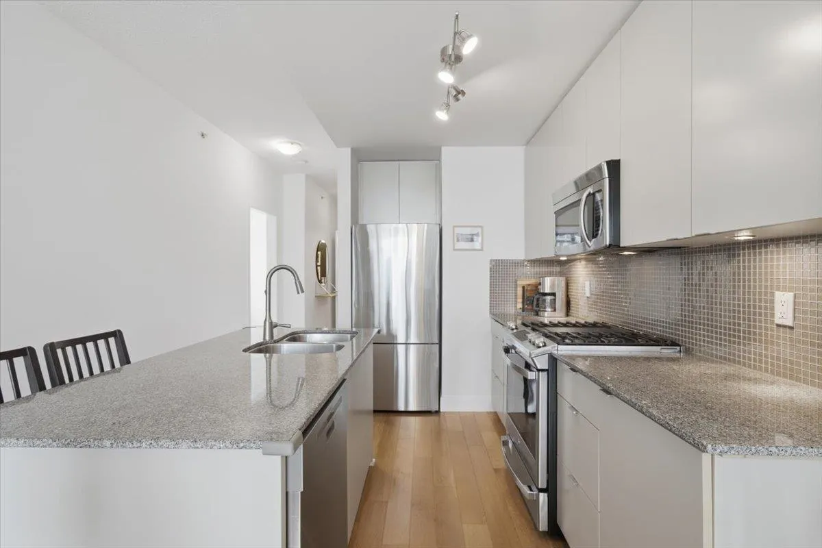 298 E 11th Avenue #512