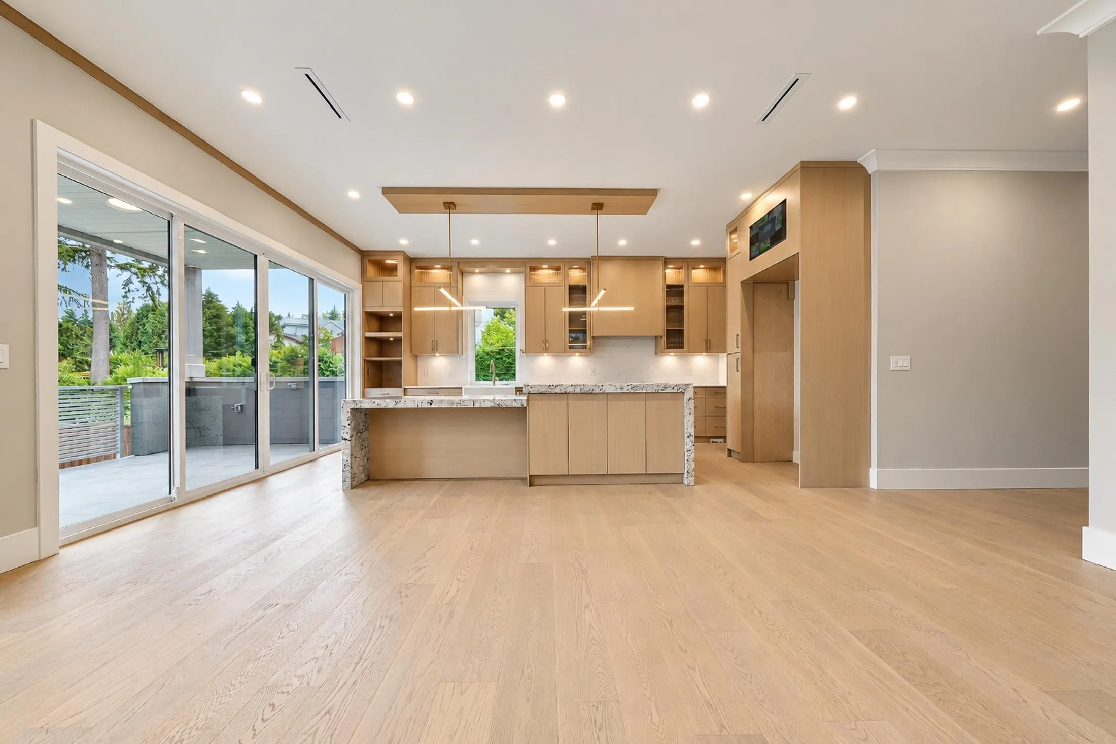 1170 Tuxedo Drive