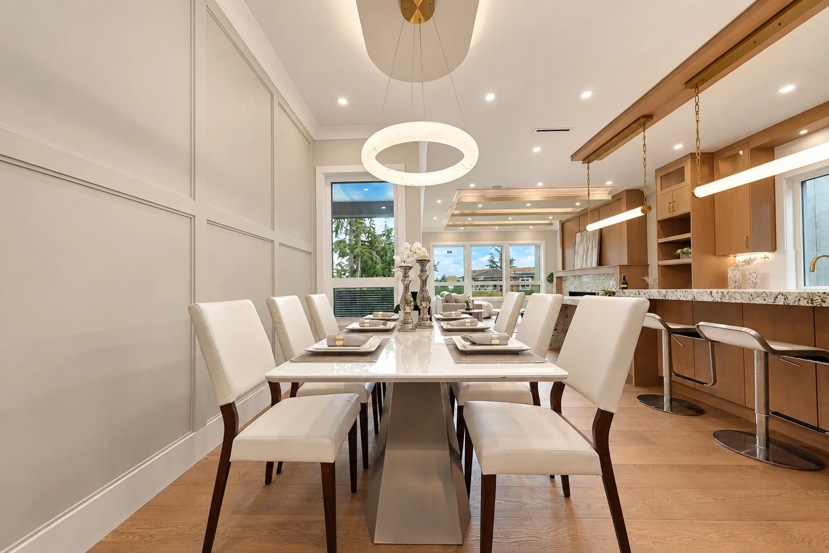 1180 Tuxedo Drive
