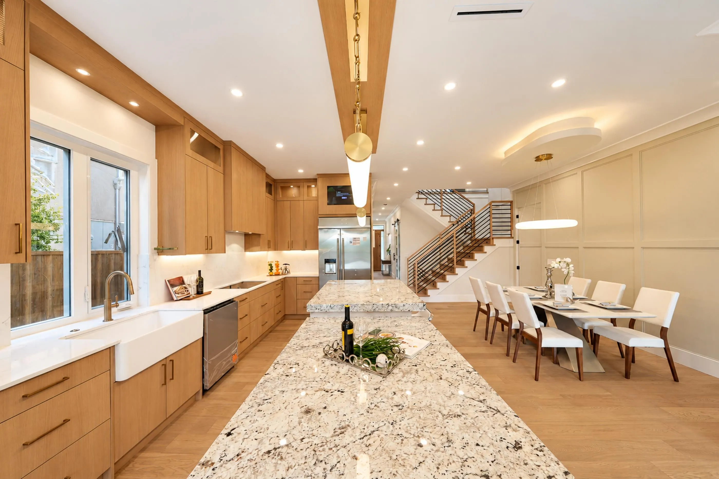 1180 Tuxedo Drive