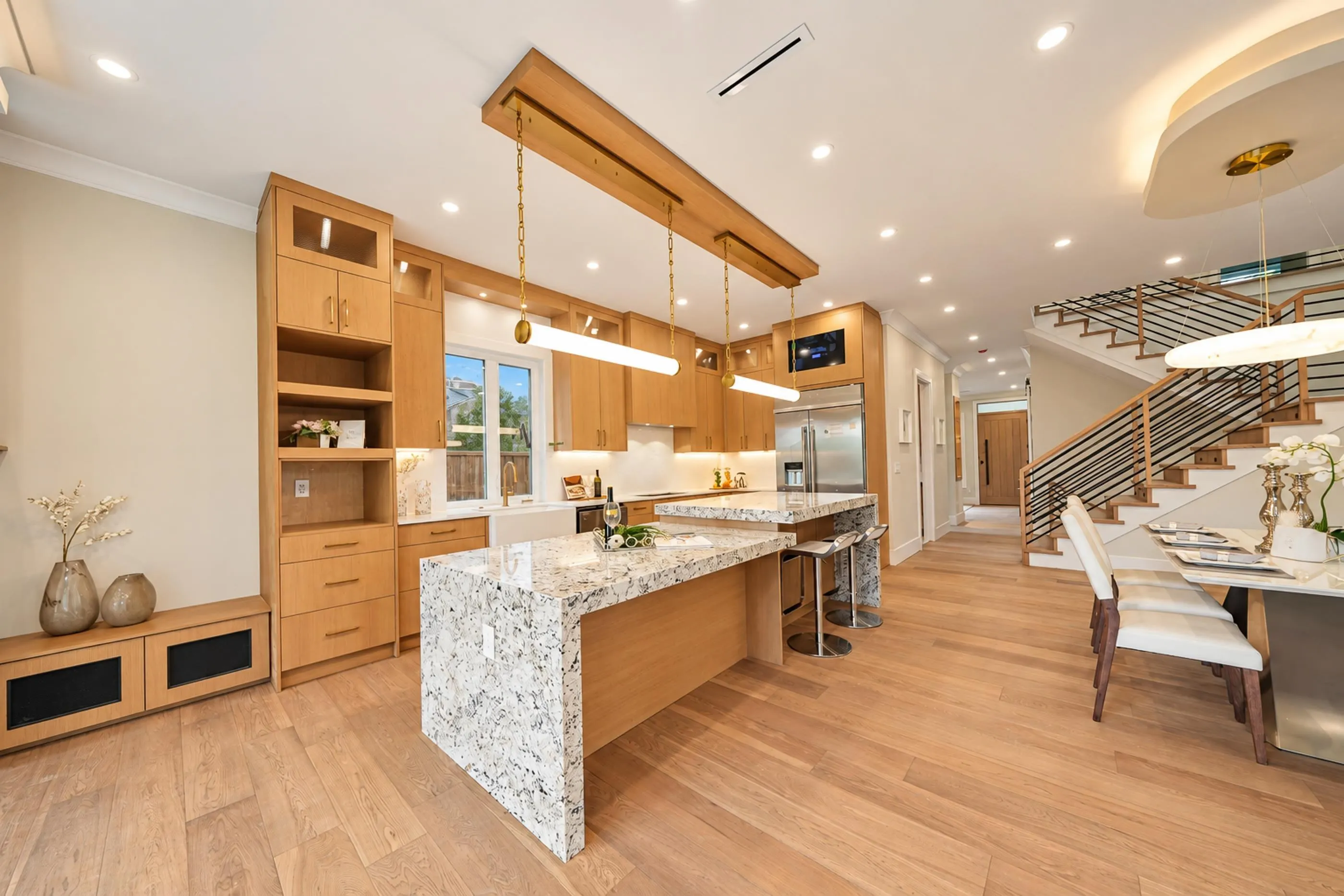 1180 Tuxedo Drive