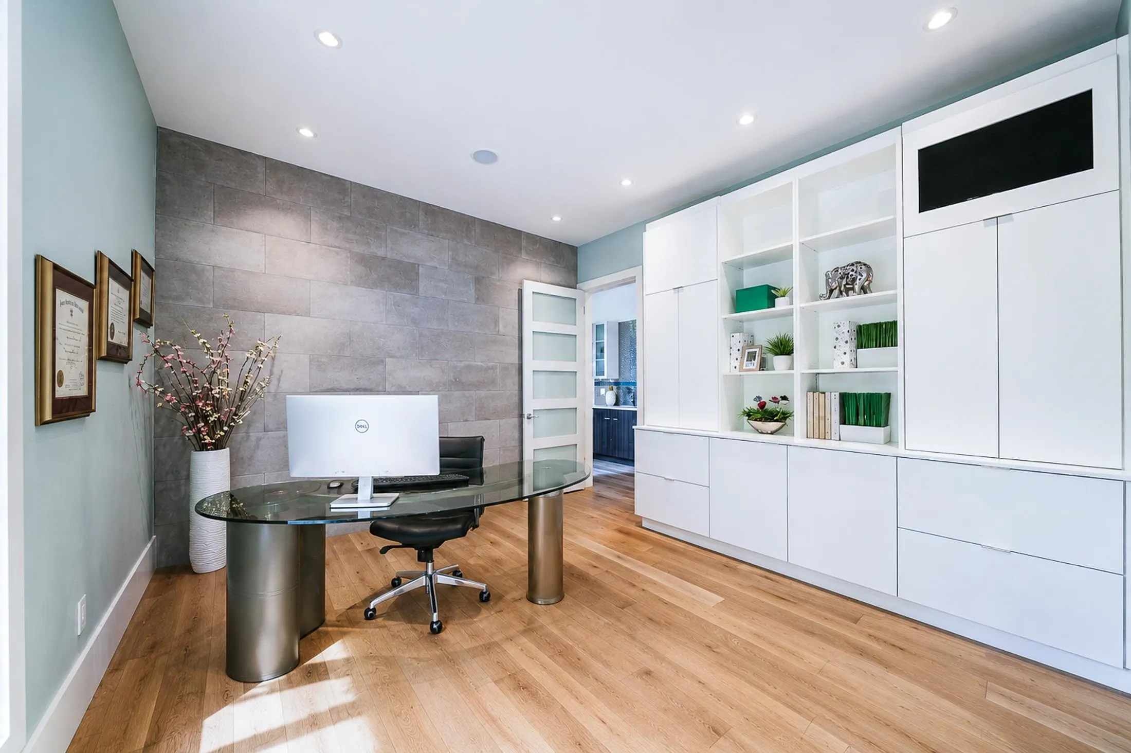 13262 Woodcrest Drive