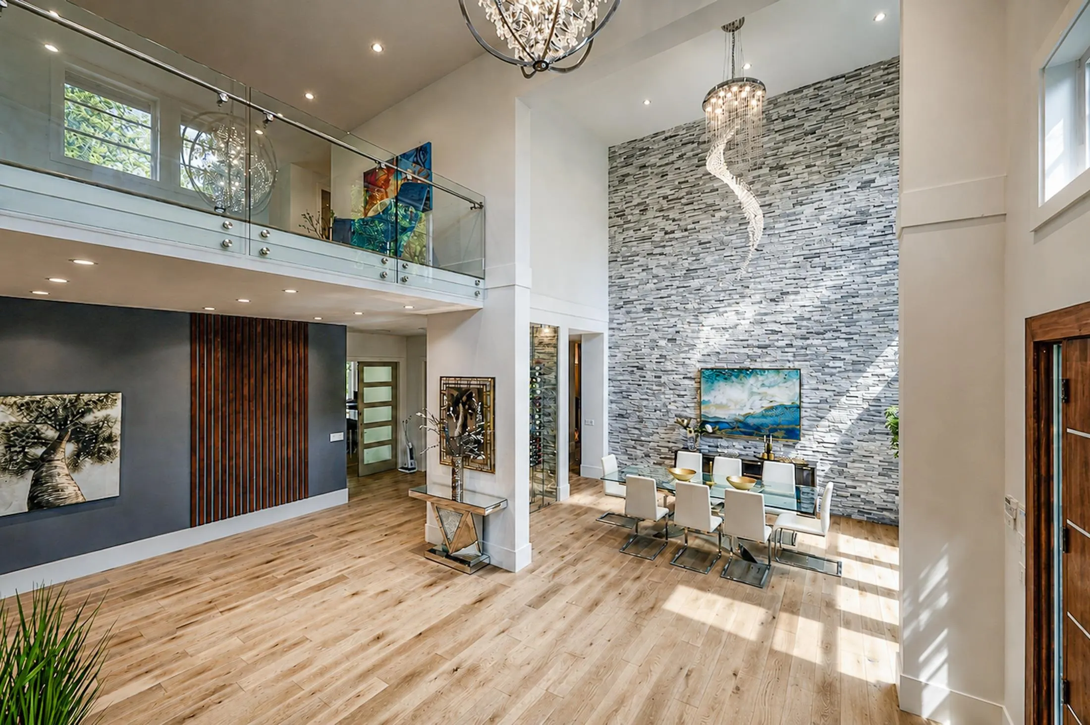 13262 Woodcrest Drive