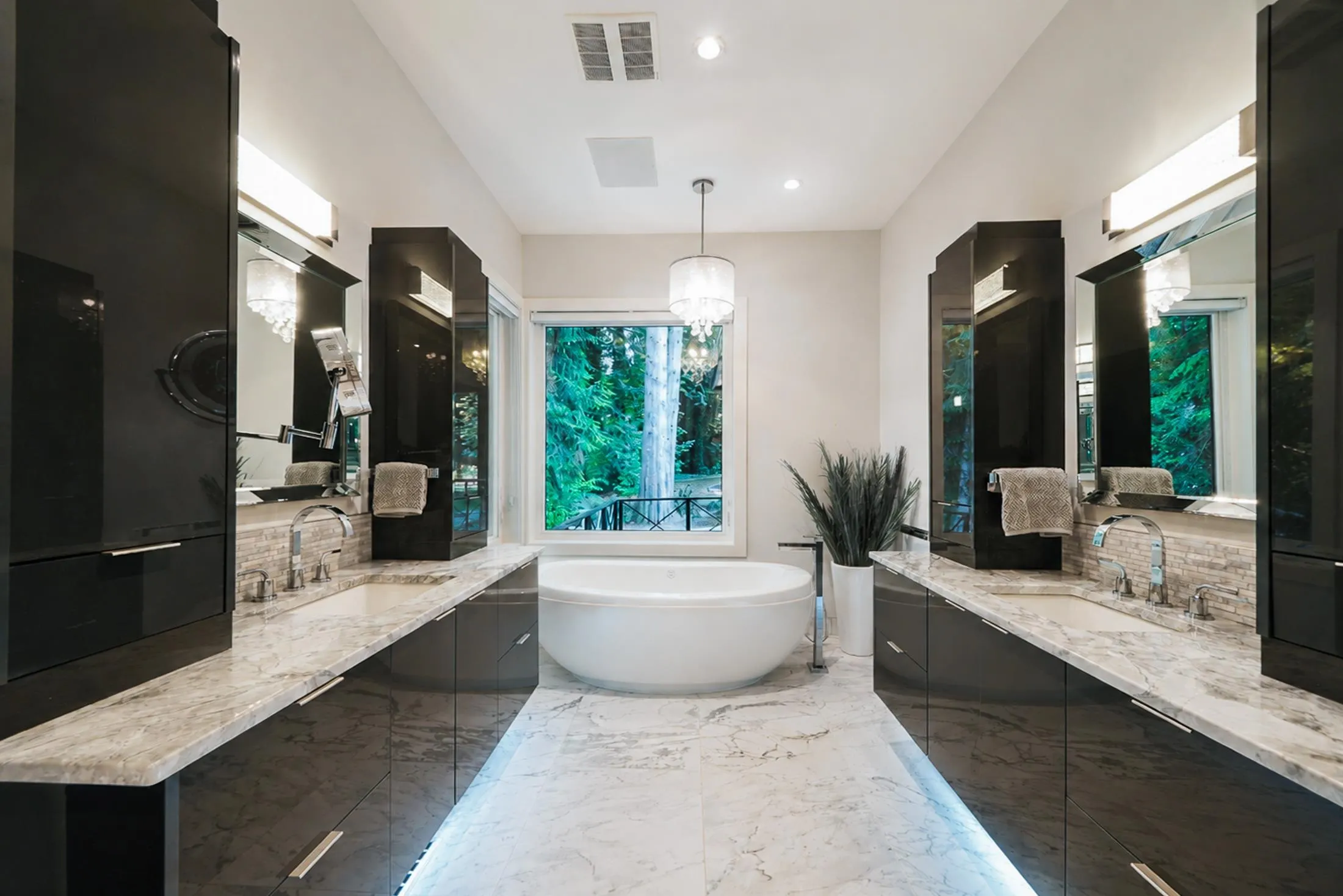 13262 Woodcrest Drive