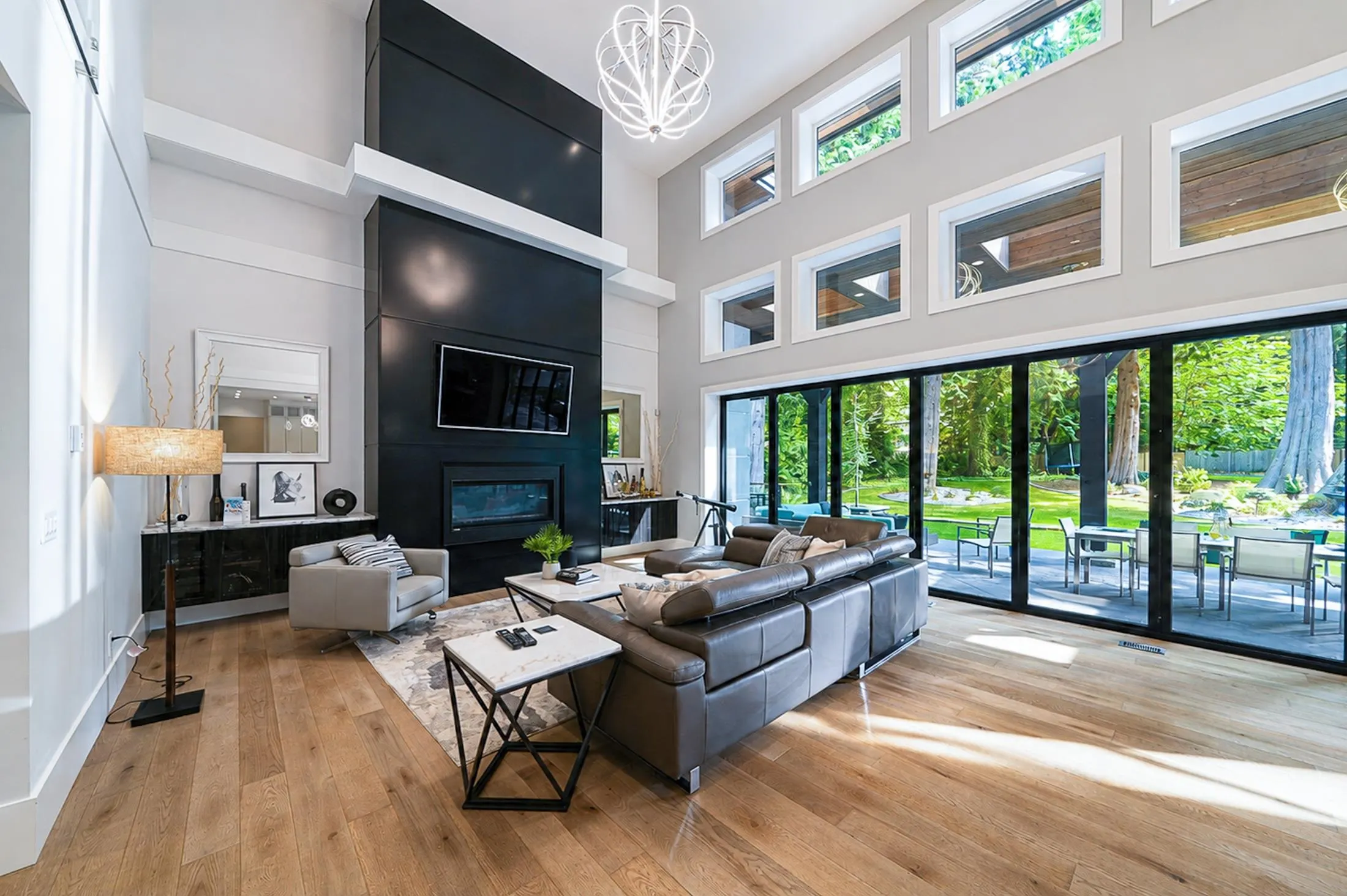 13262 Woodcrest Drive