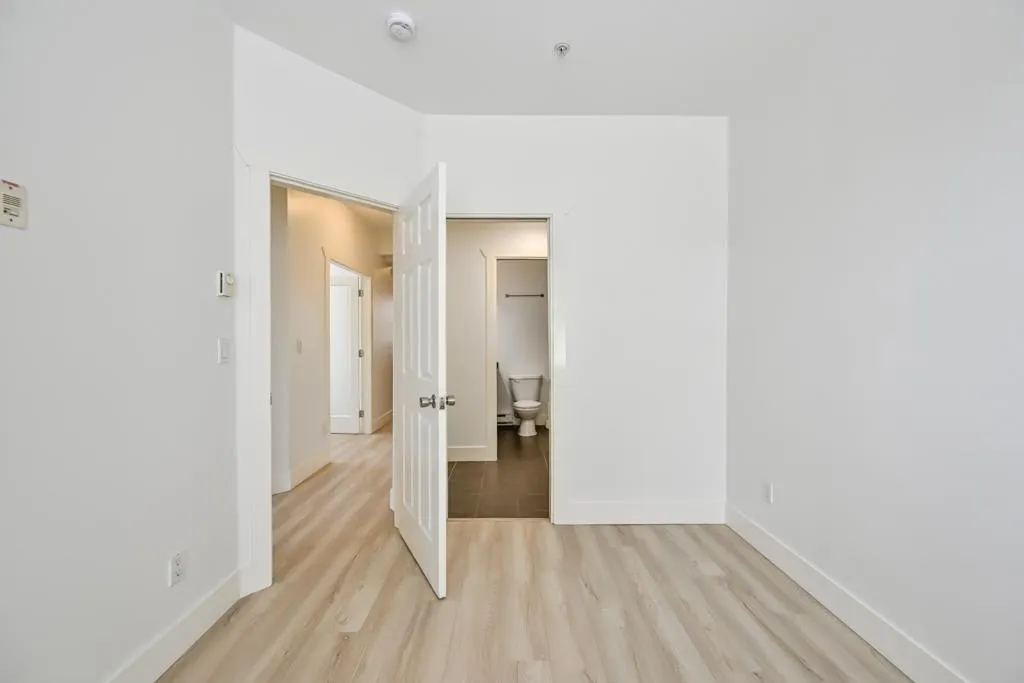 5155 Watling Street #115