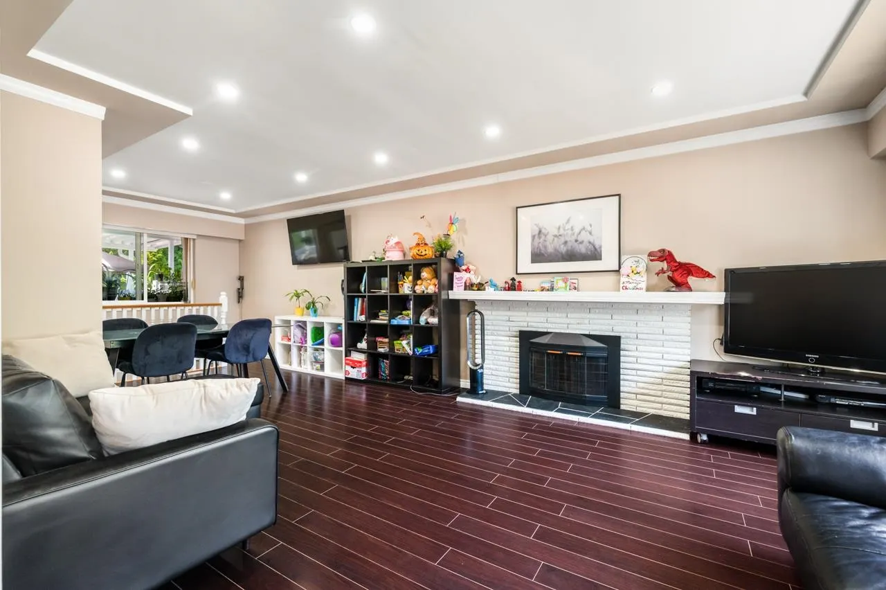 14940 Kew Drive