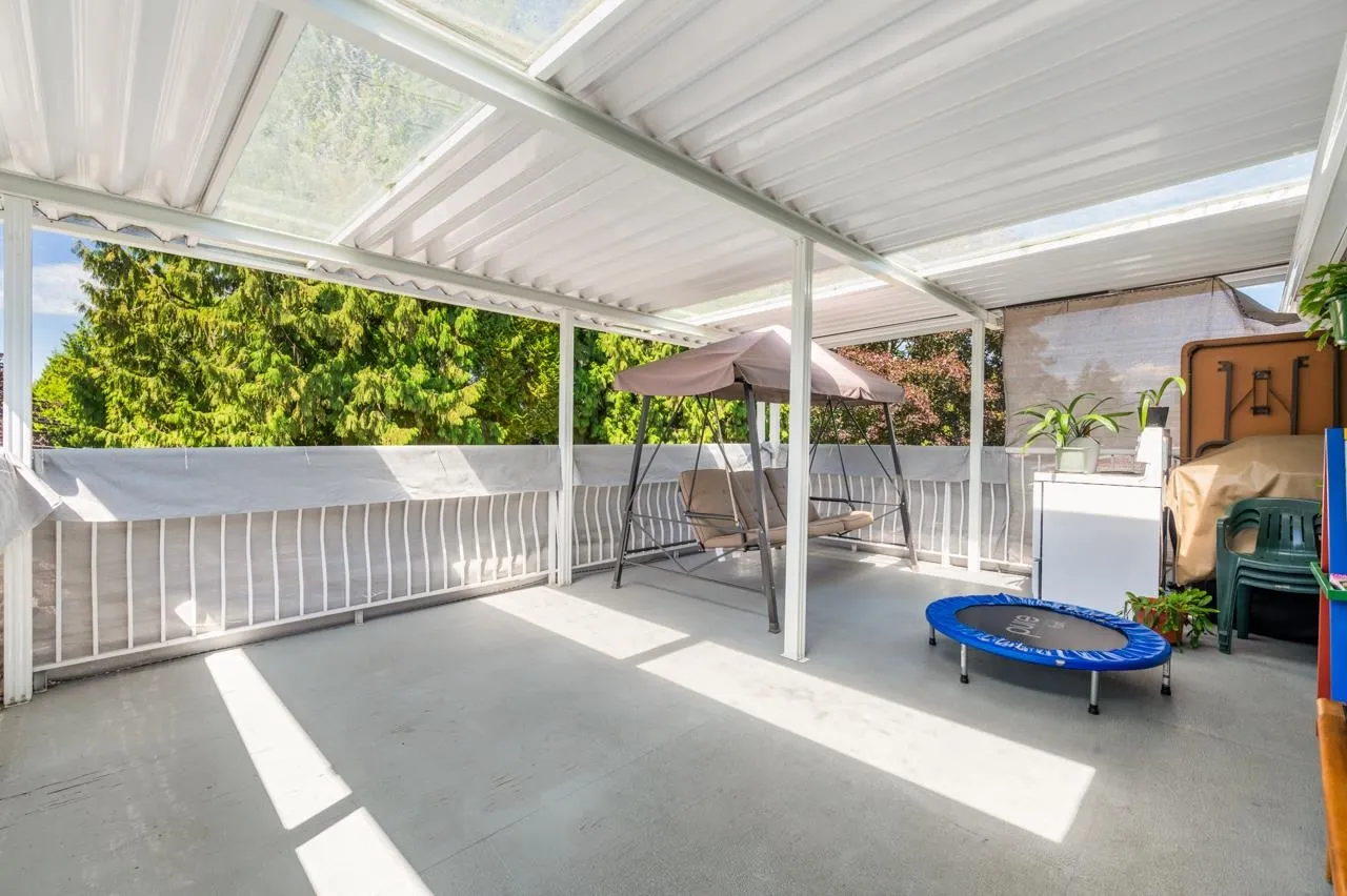 14940 Kew Drive
