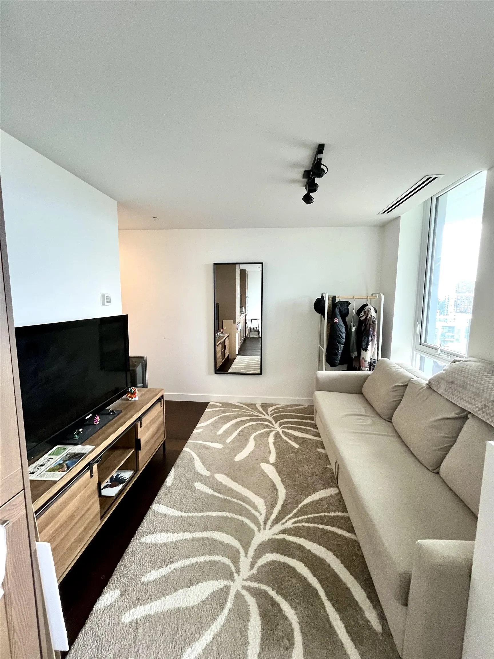 5629 Birney Avenue #902