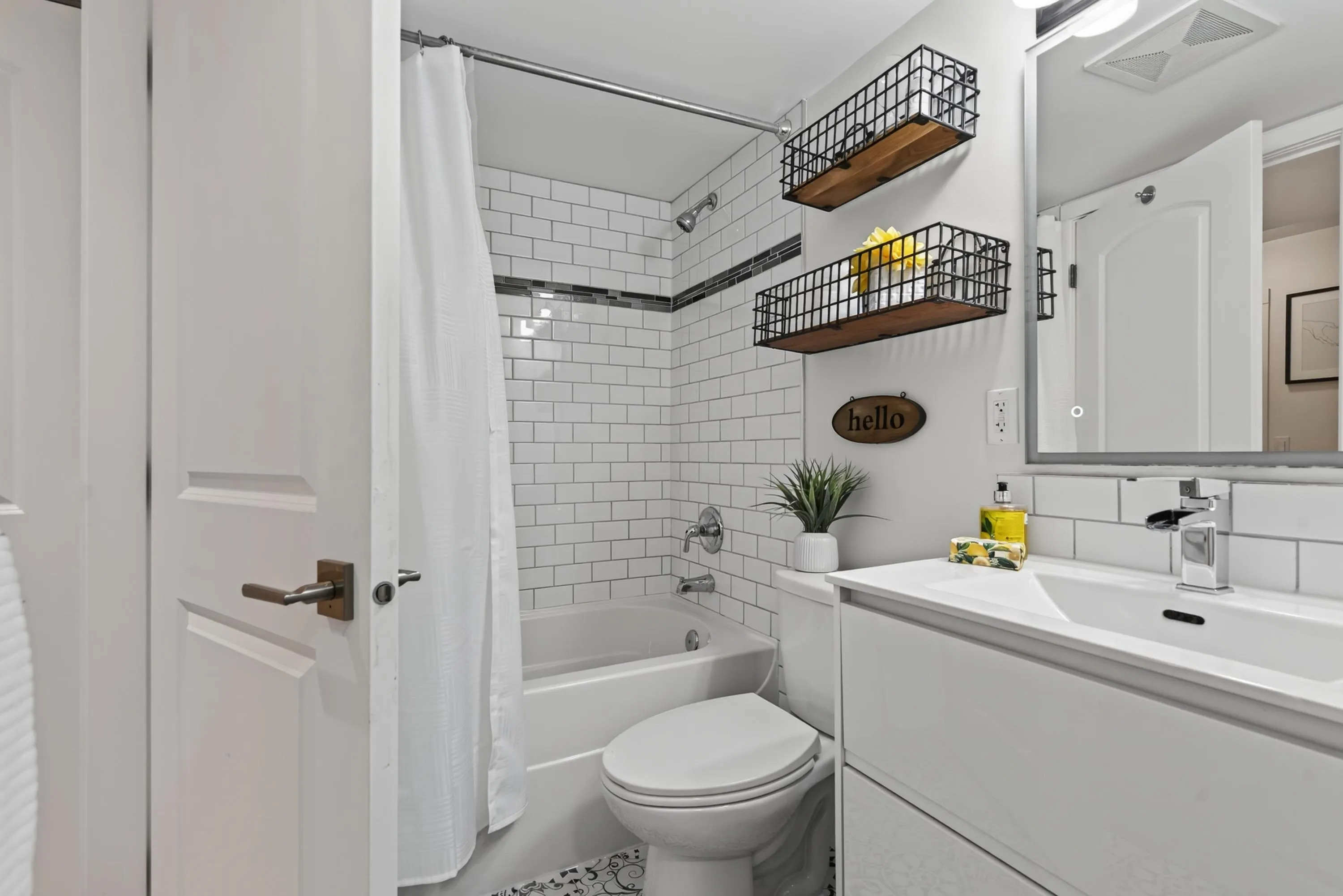 8717 160 Street #407