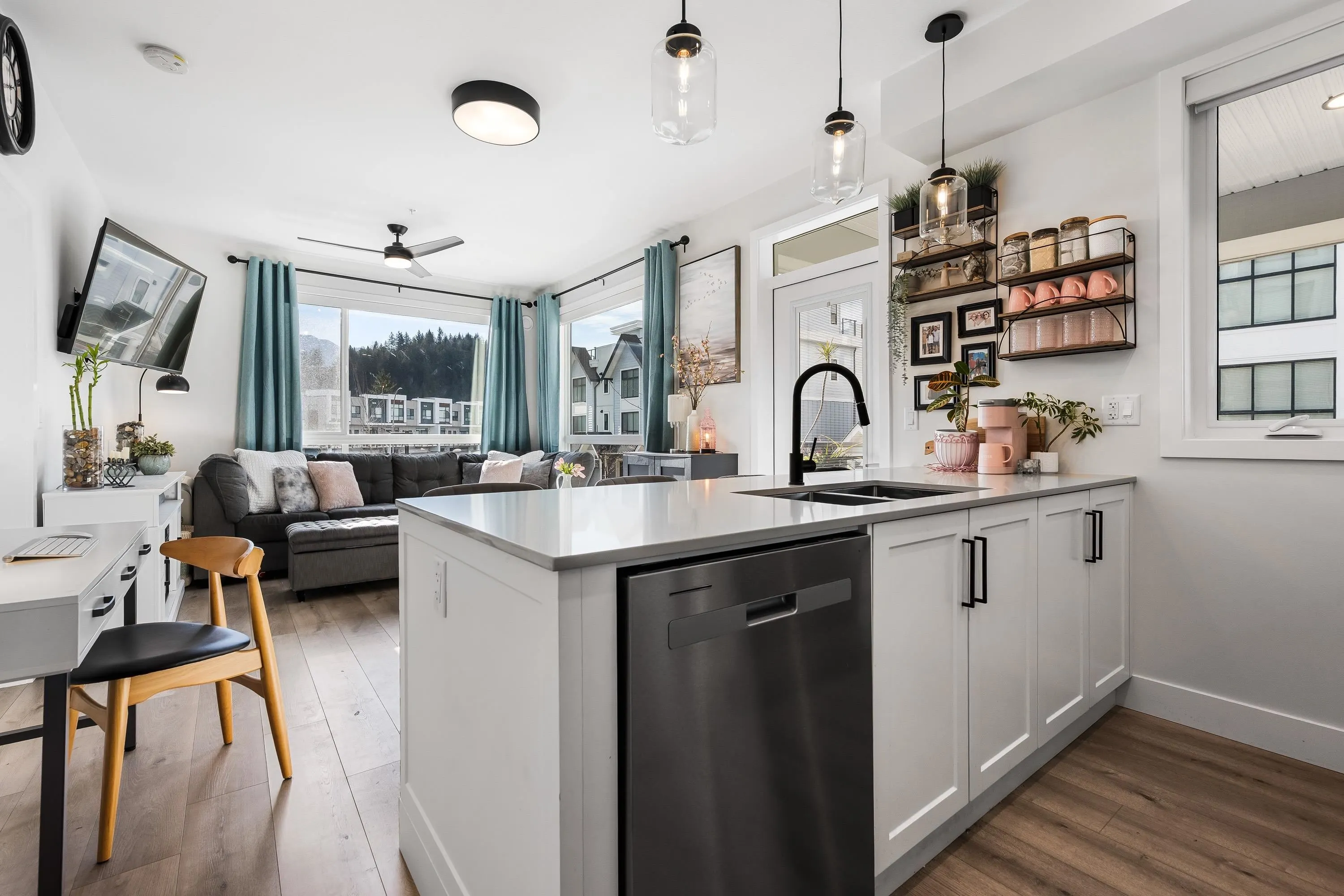 6045 Chilliwack River Road #203