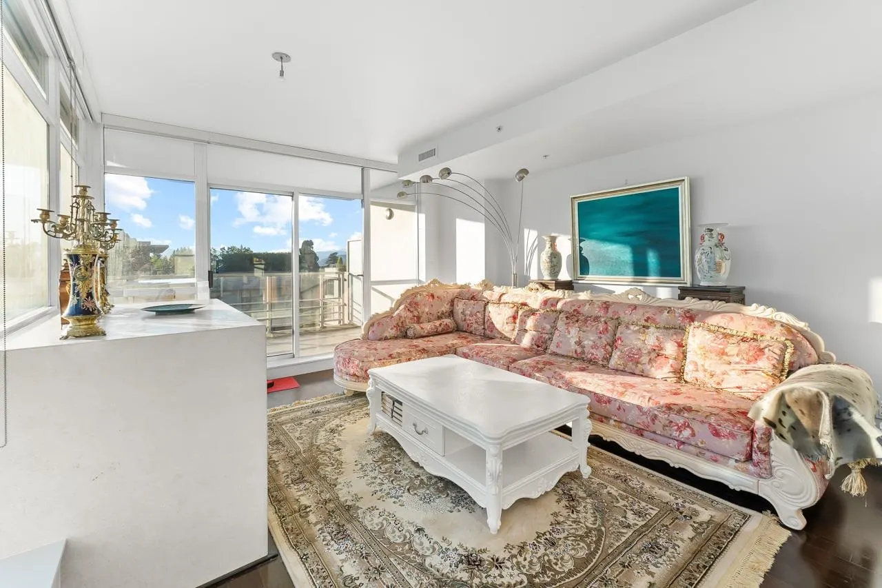 6080 Iona Drive #502