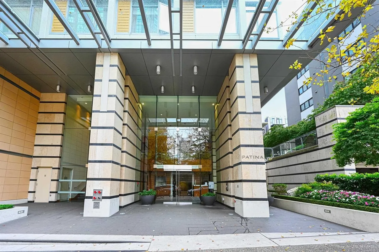1028 Barclay Street #4001