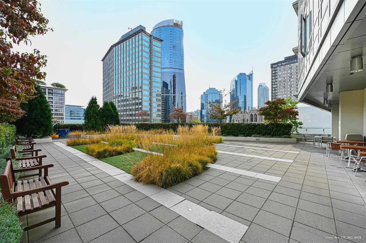 1028 Barclay Street #4001