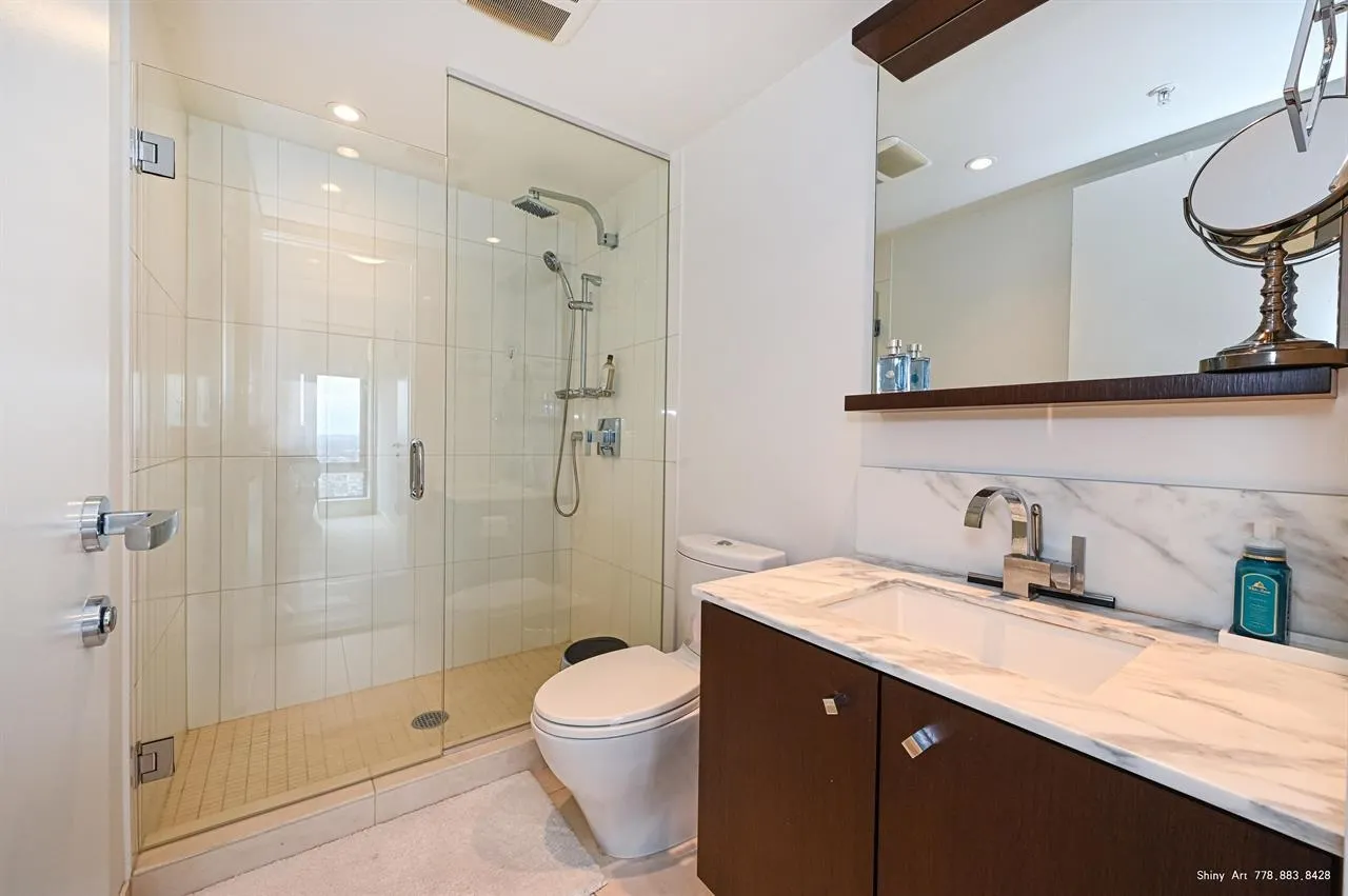 1028 Barclay Street #4001