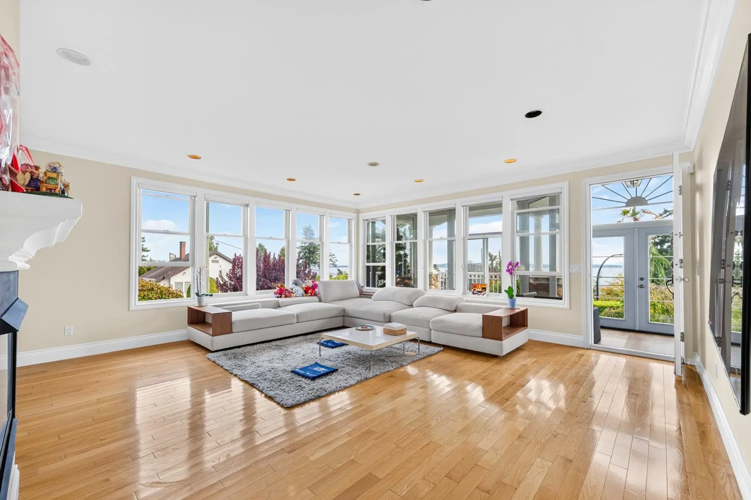 14139 Marine Drive