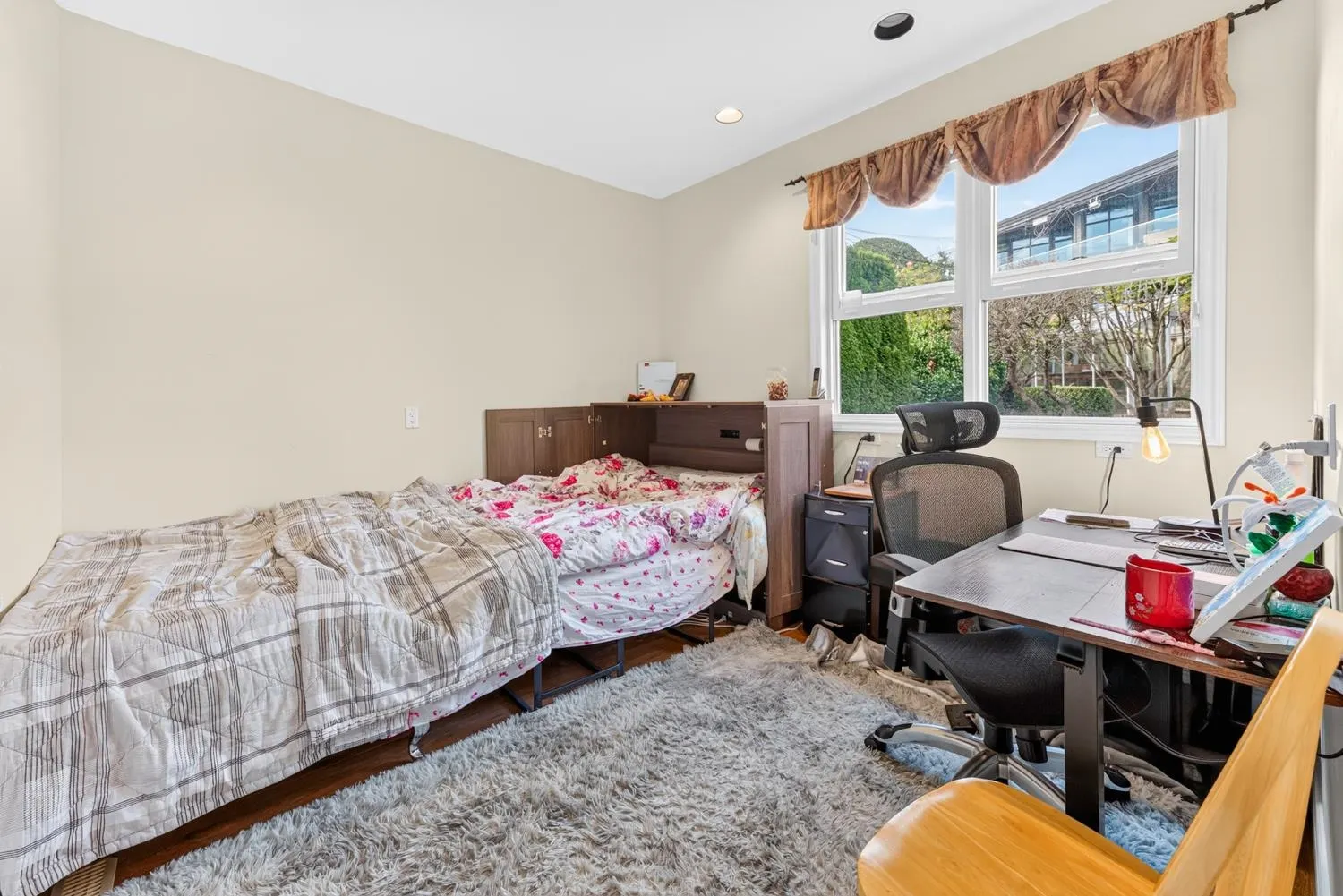 14139 Marine Drive