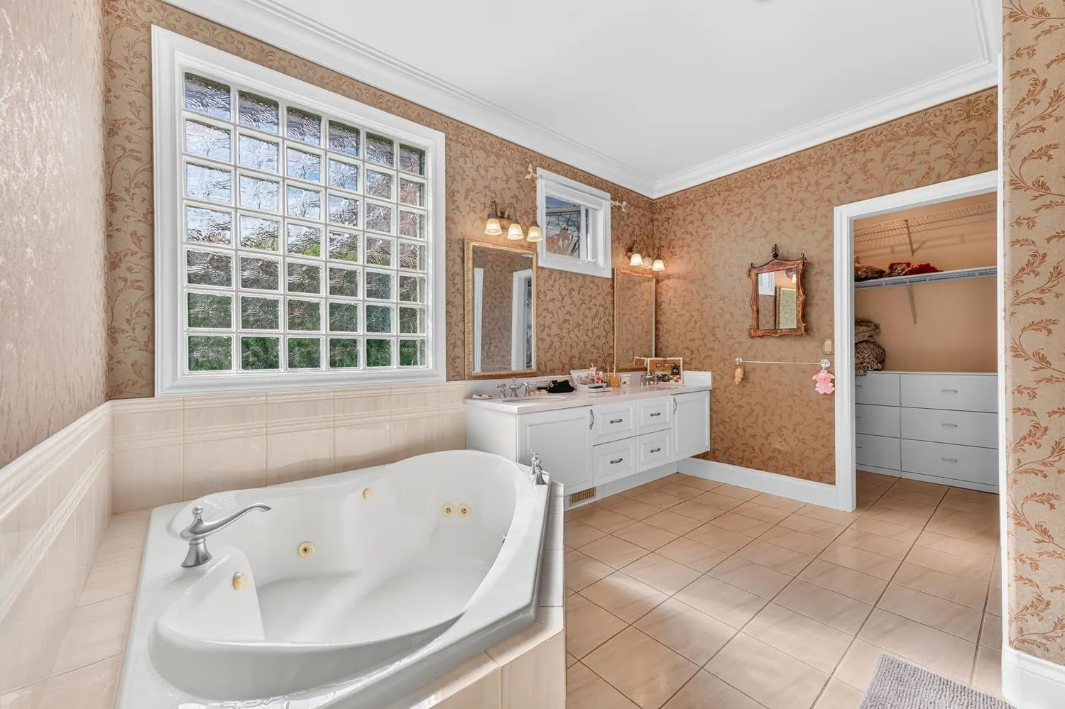 14139 Marine Drive