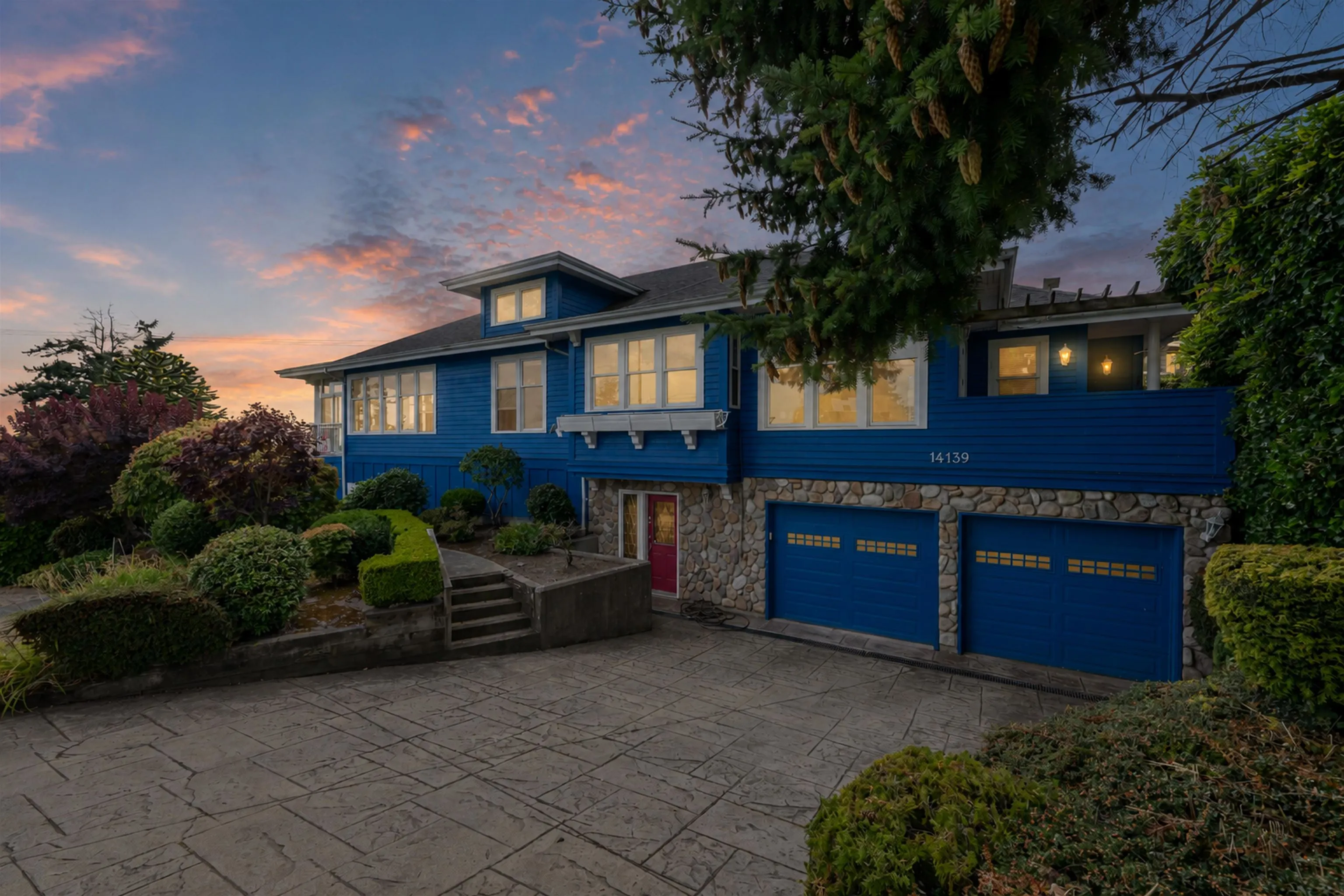 14139 Marine Drive