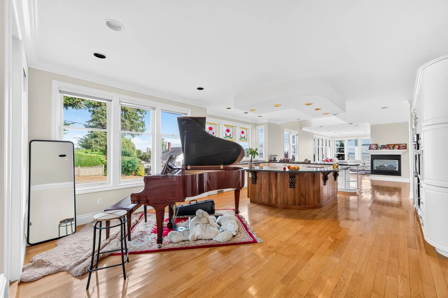 14139 Marine Drive