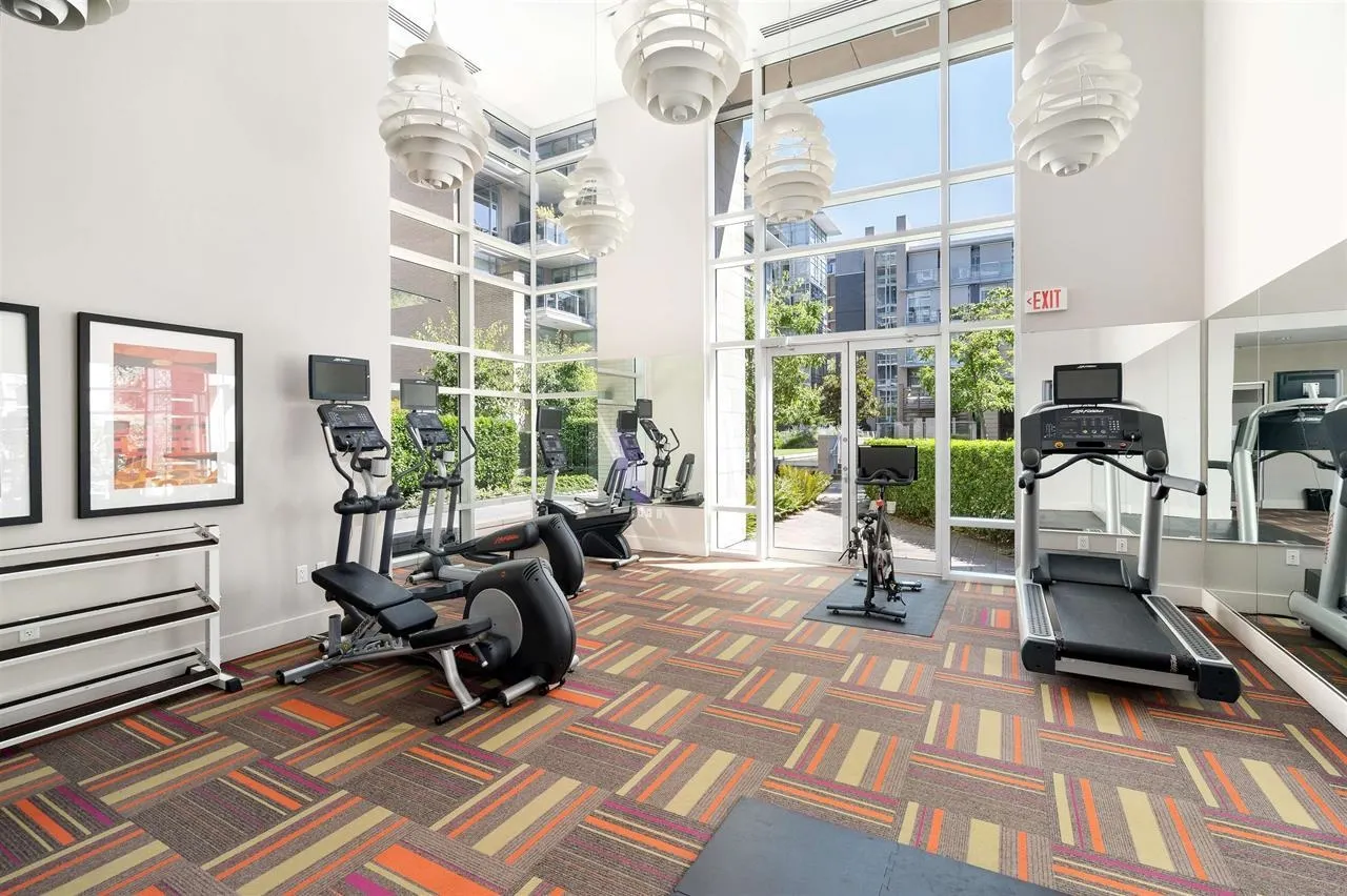 1616 Columbia Street #404