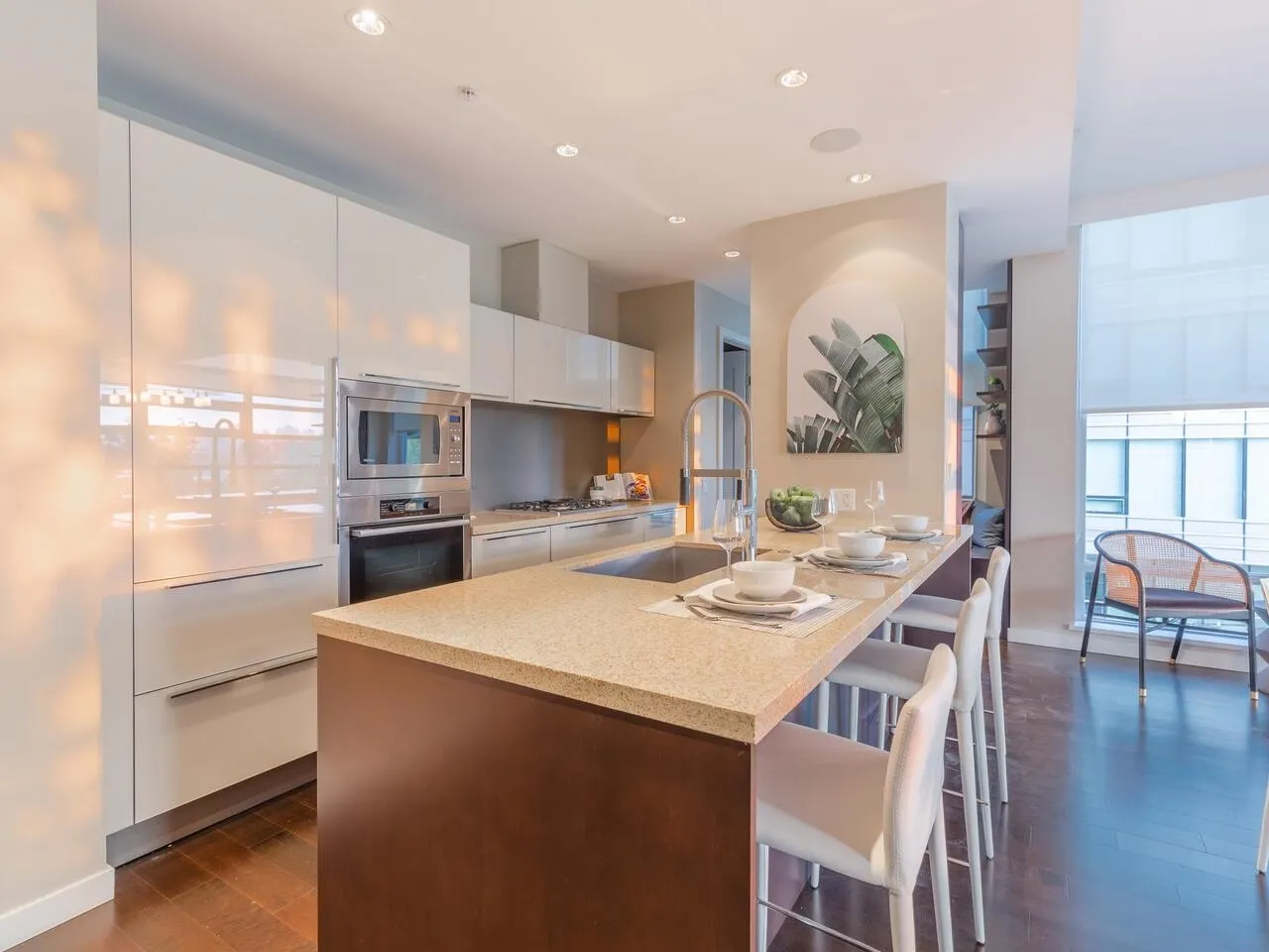 1616 Columbia Street #404