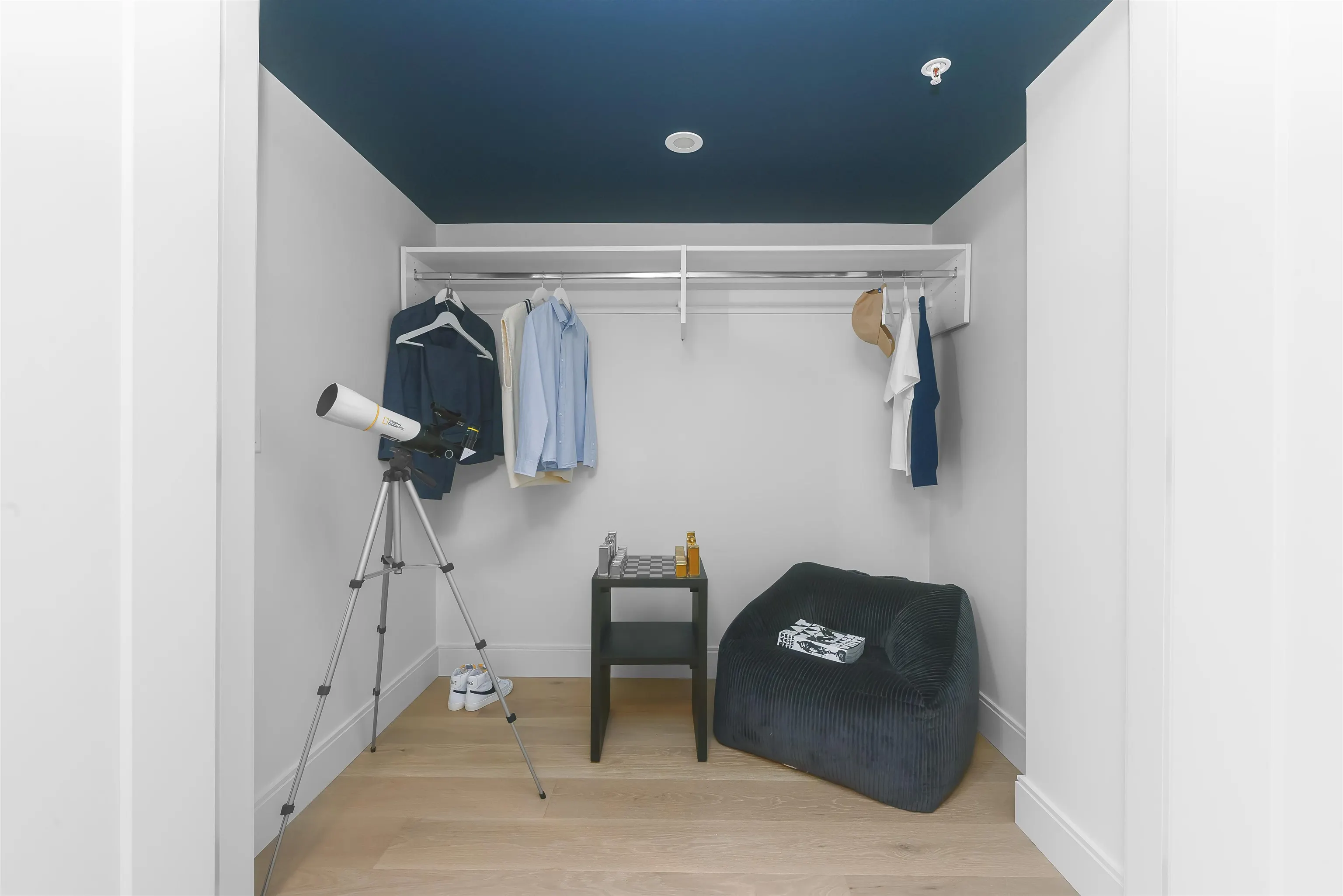 382 W 45th Avenue