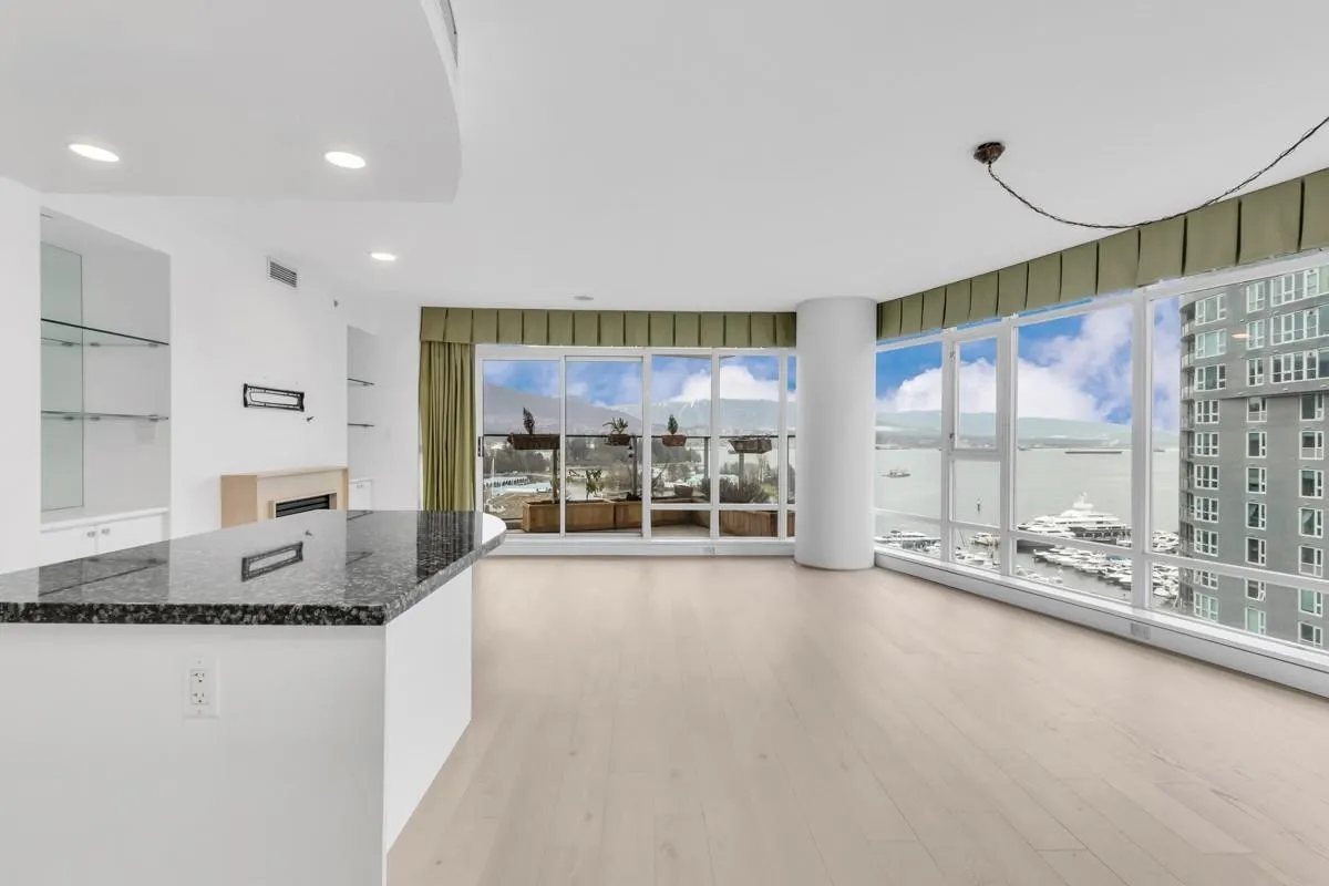 1616 Bayshore Drive #1602
