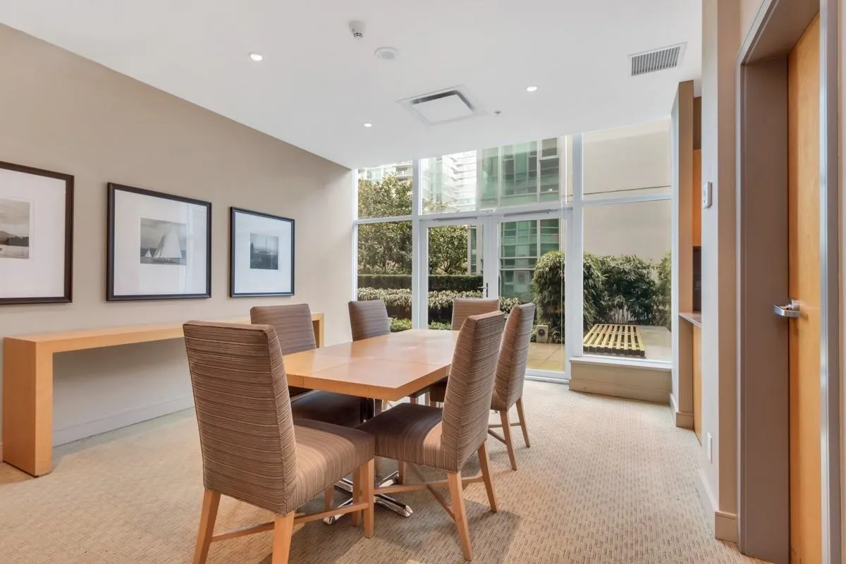 1616 Bayshore Drive #1602