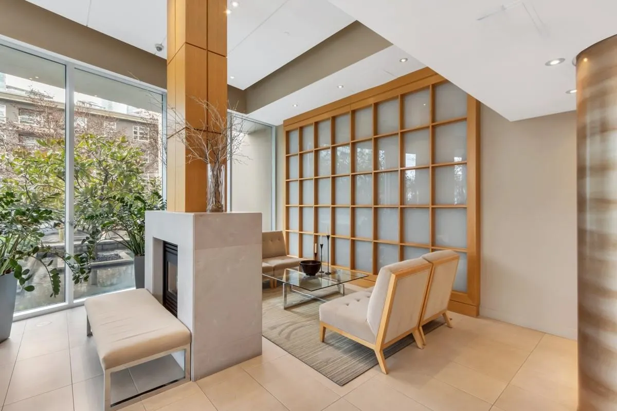 1616 Bayshore Drive #1602