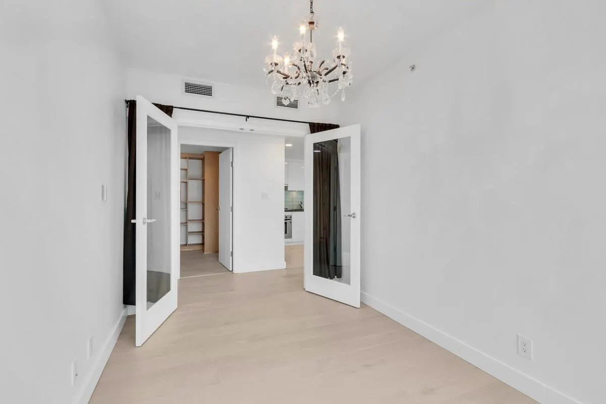 1616 Bayshore Drive #1602