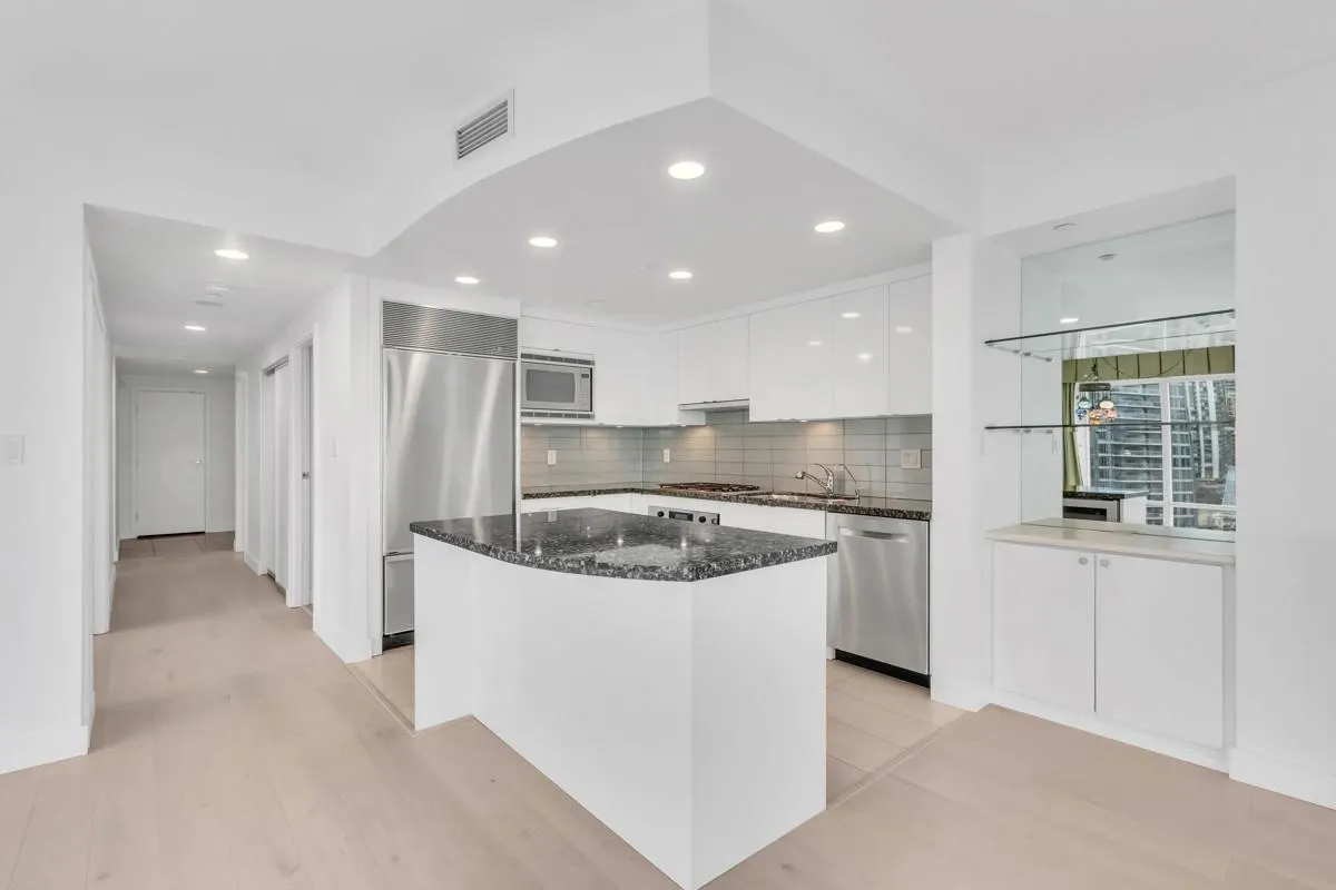 1616 Bayshore Drive #1602