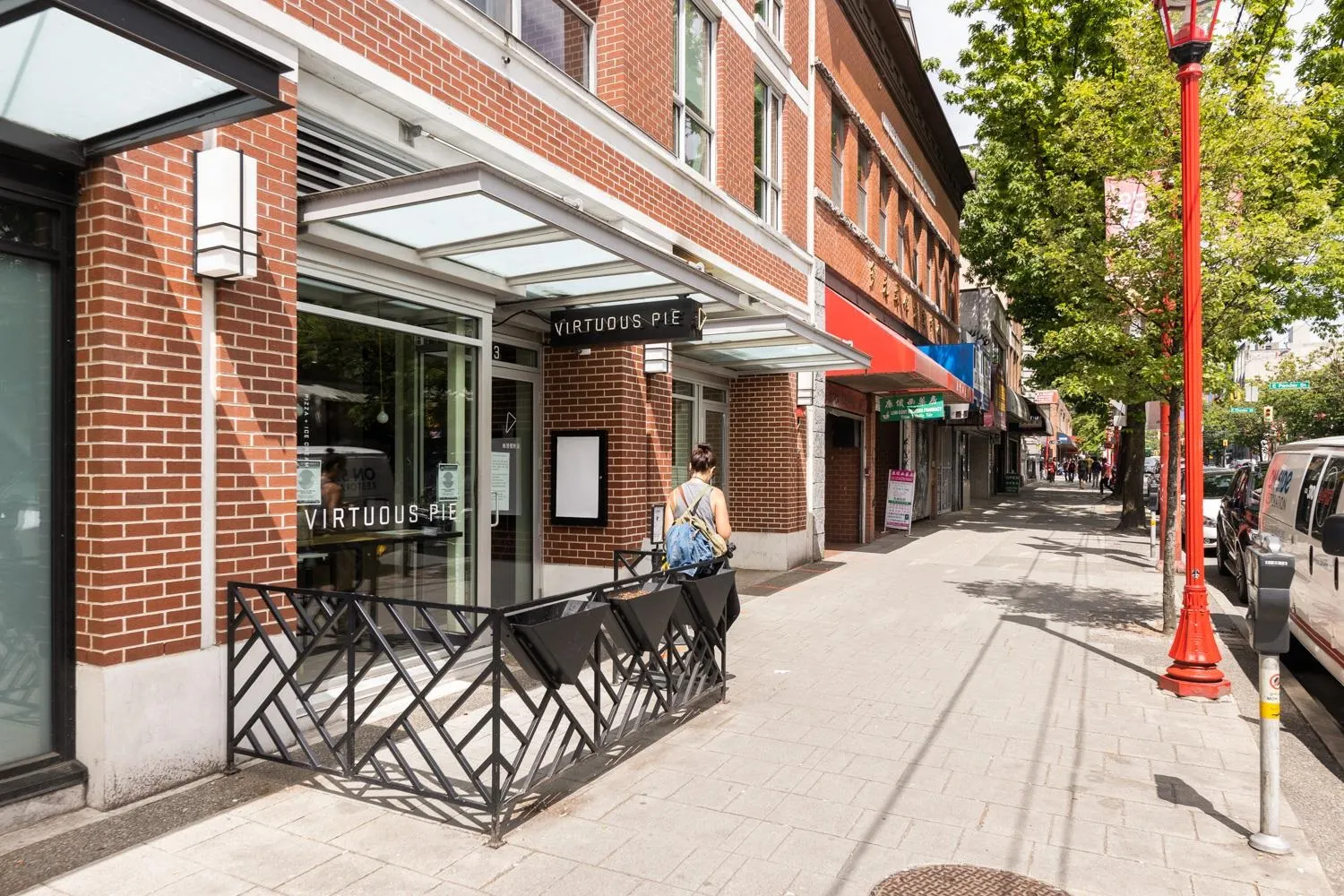 231 E Pender Street #807