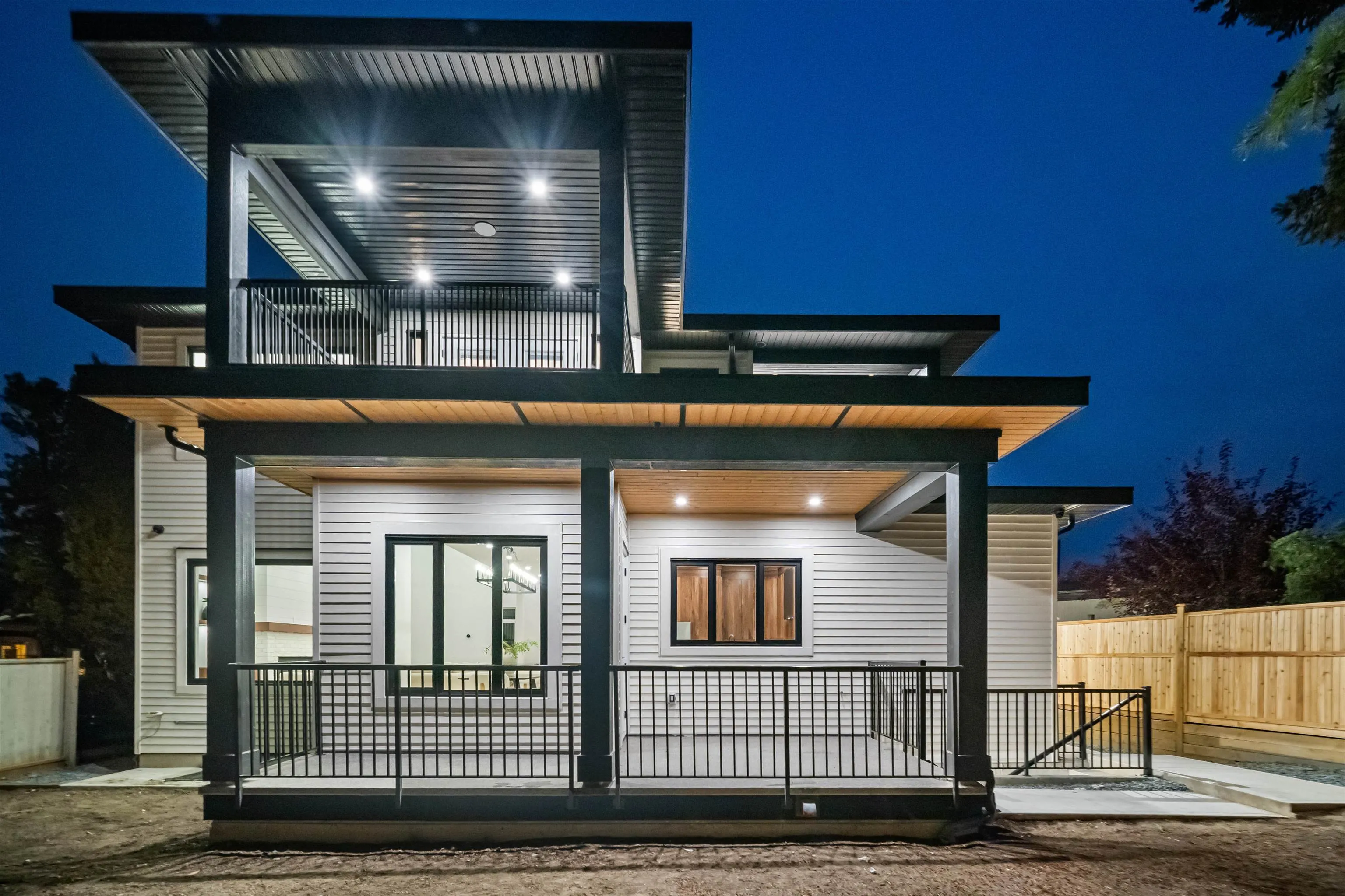 2219 Crystal Court