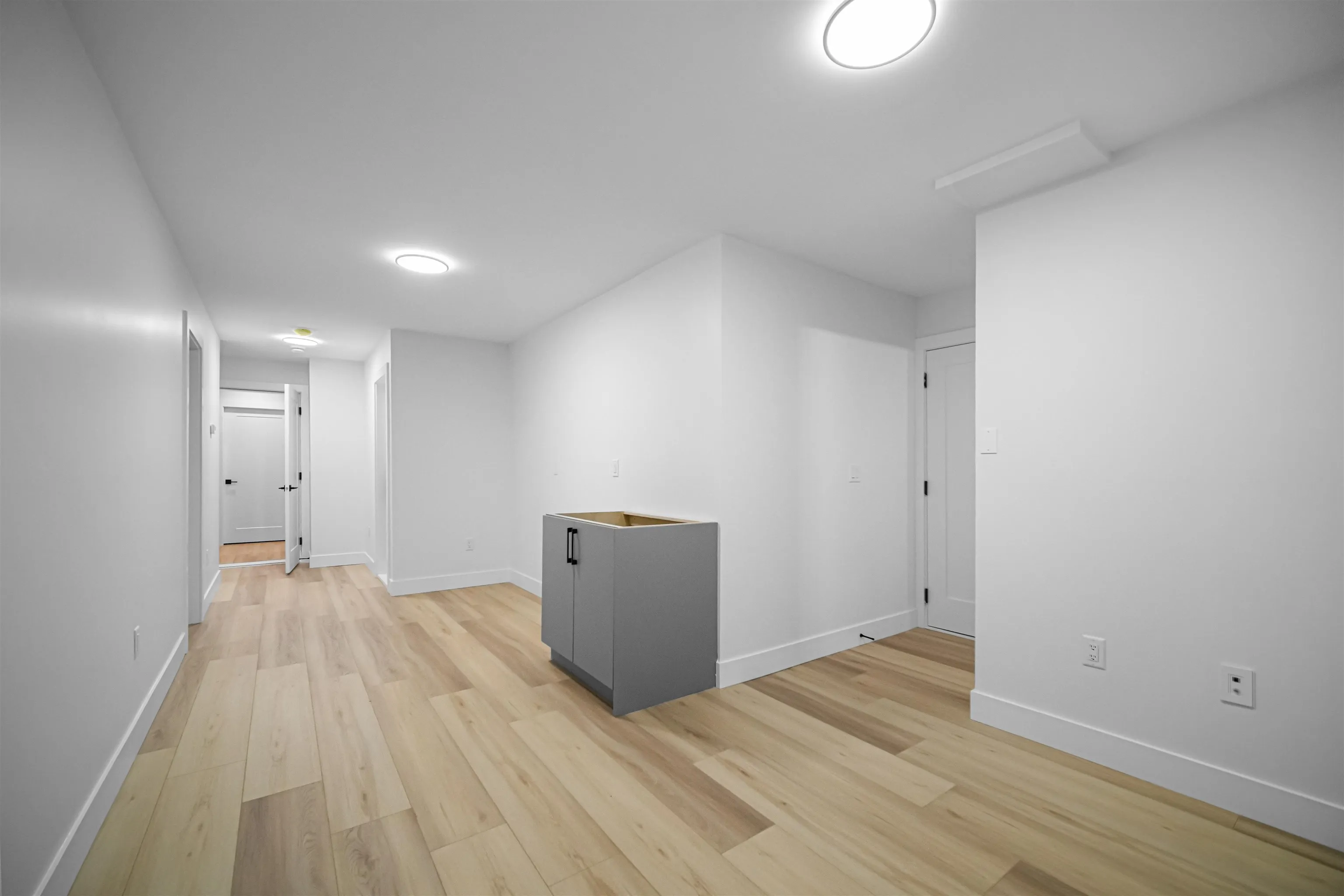 2219 Crystal Court