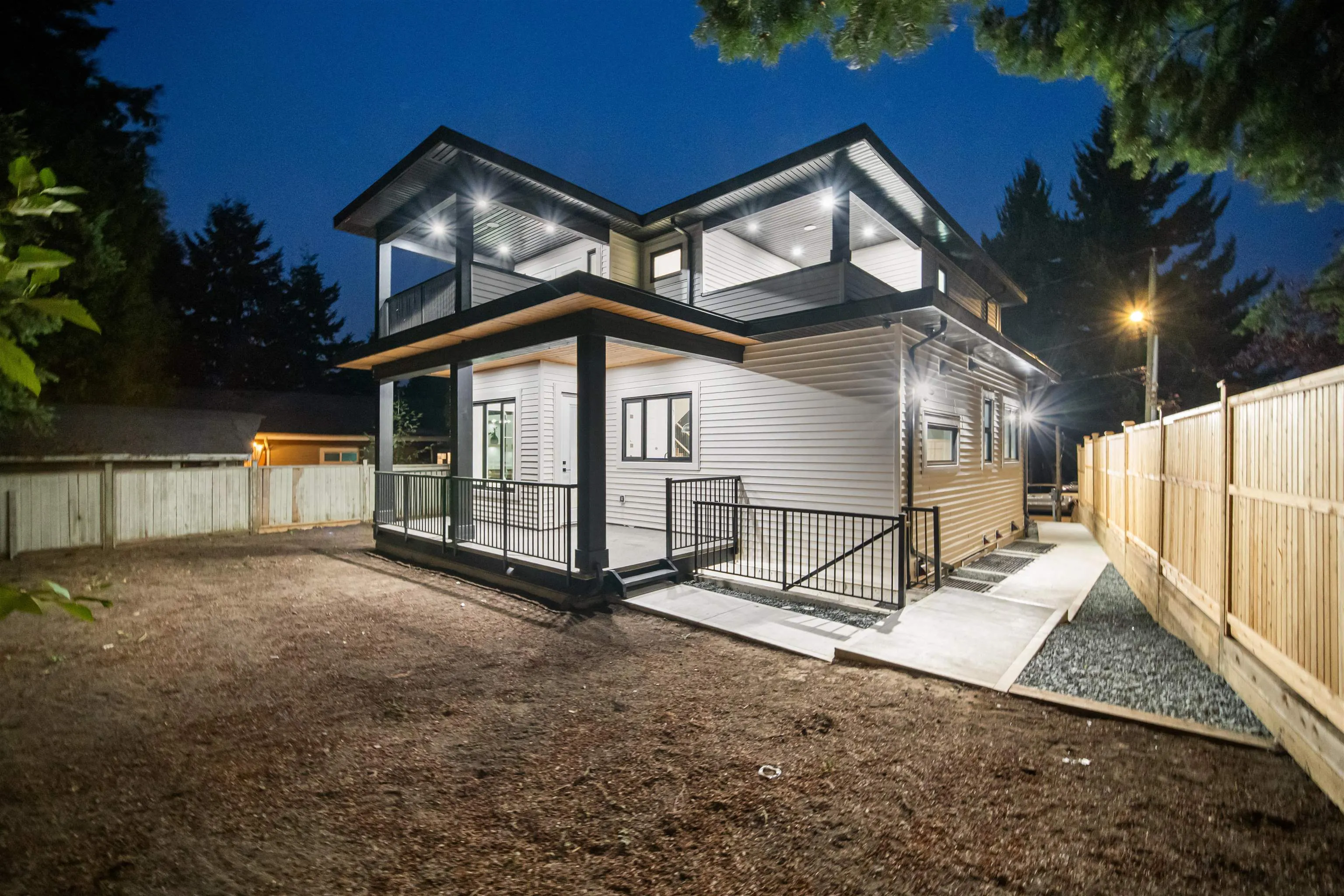 2219 Crystal Court