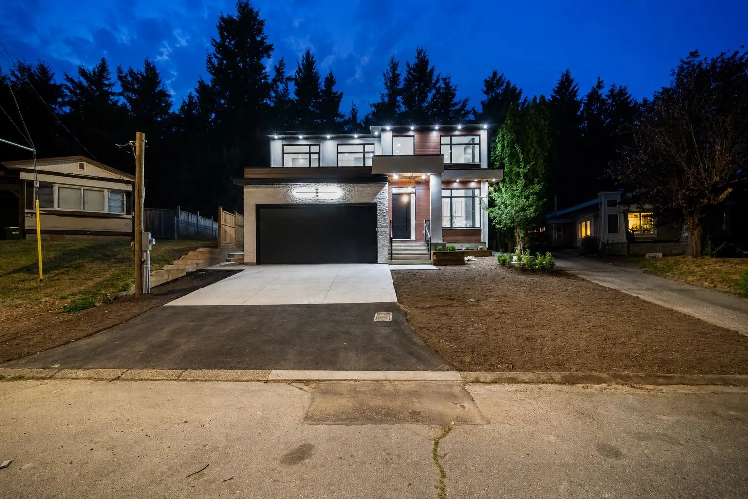 2219 Crystal Court