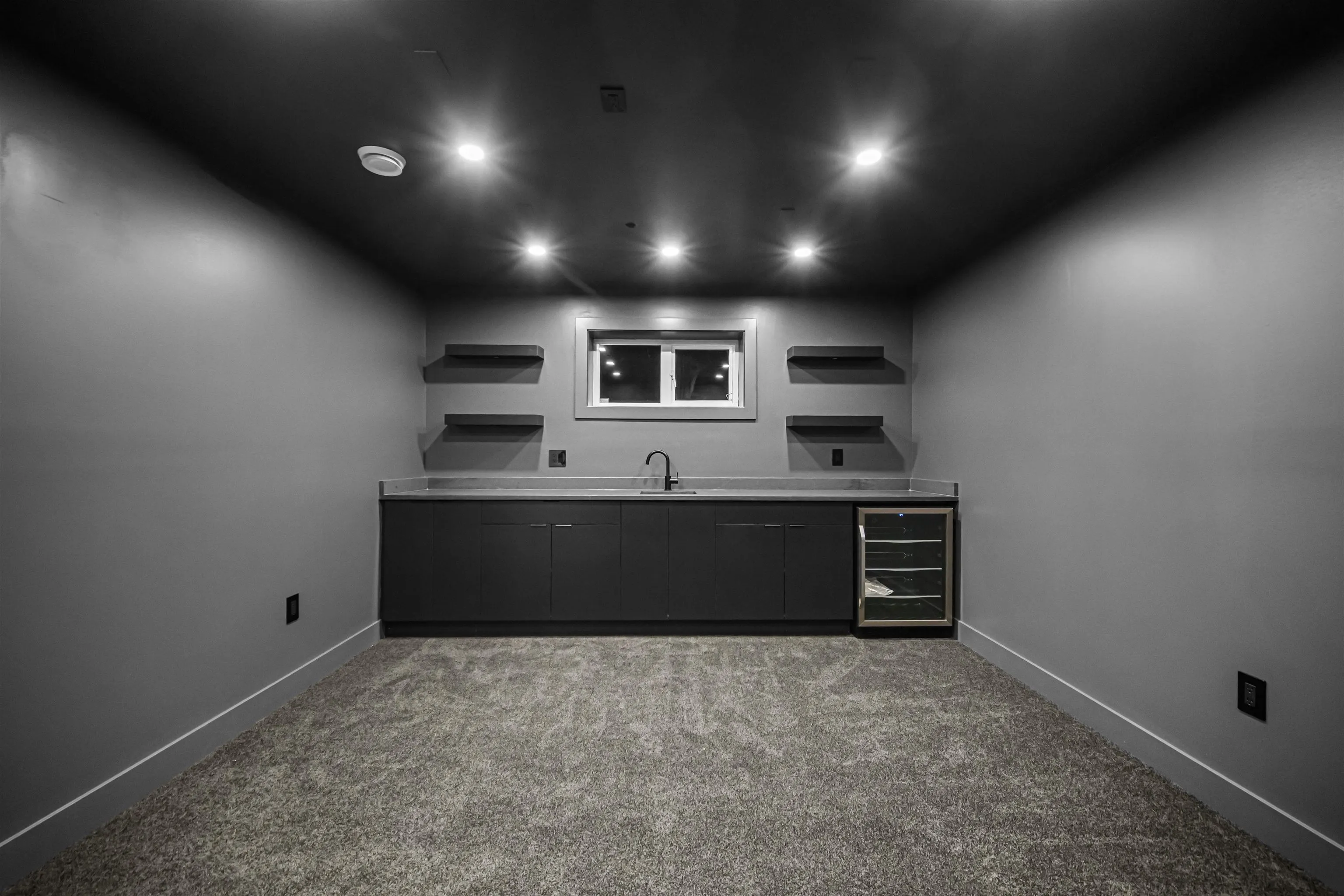 2219 Crystal Court