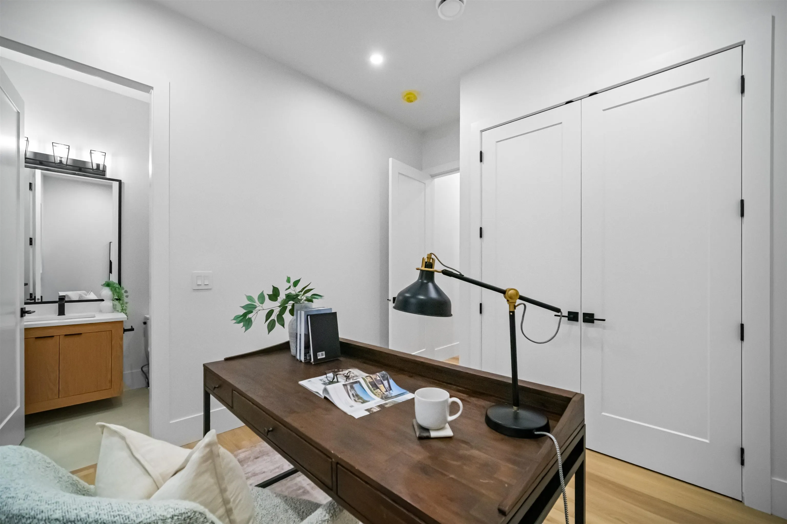 2219 Crystal Court