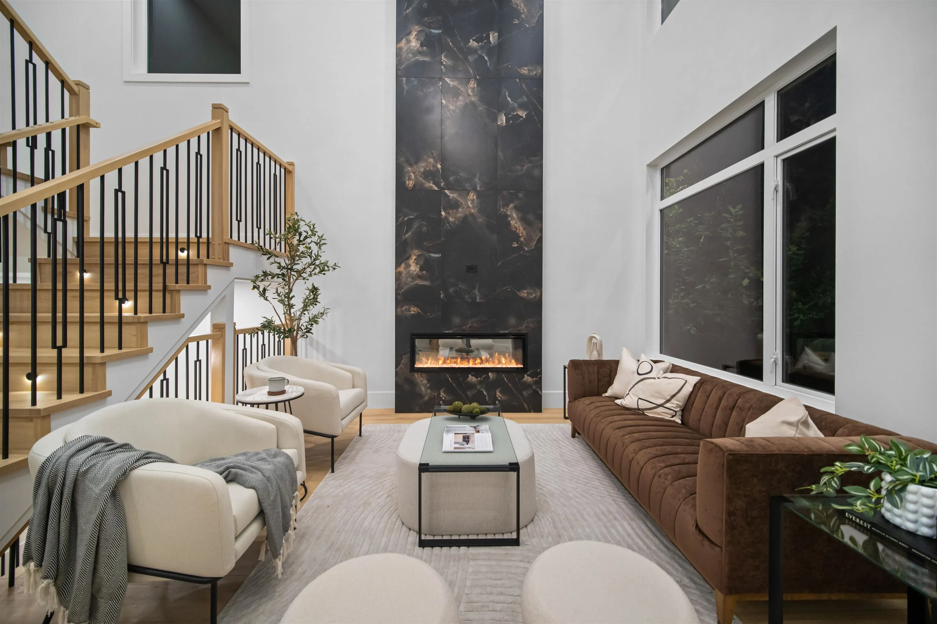 2219 Crystal Court
