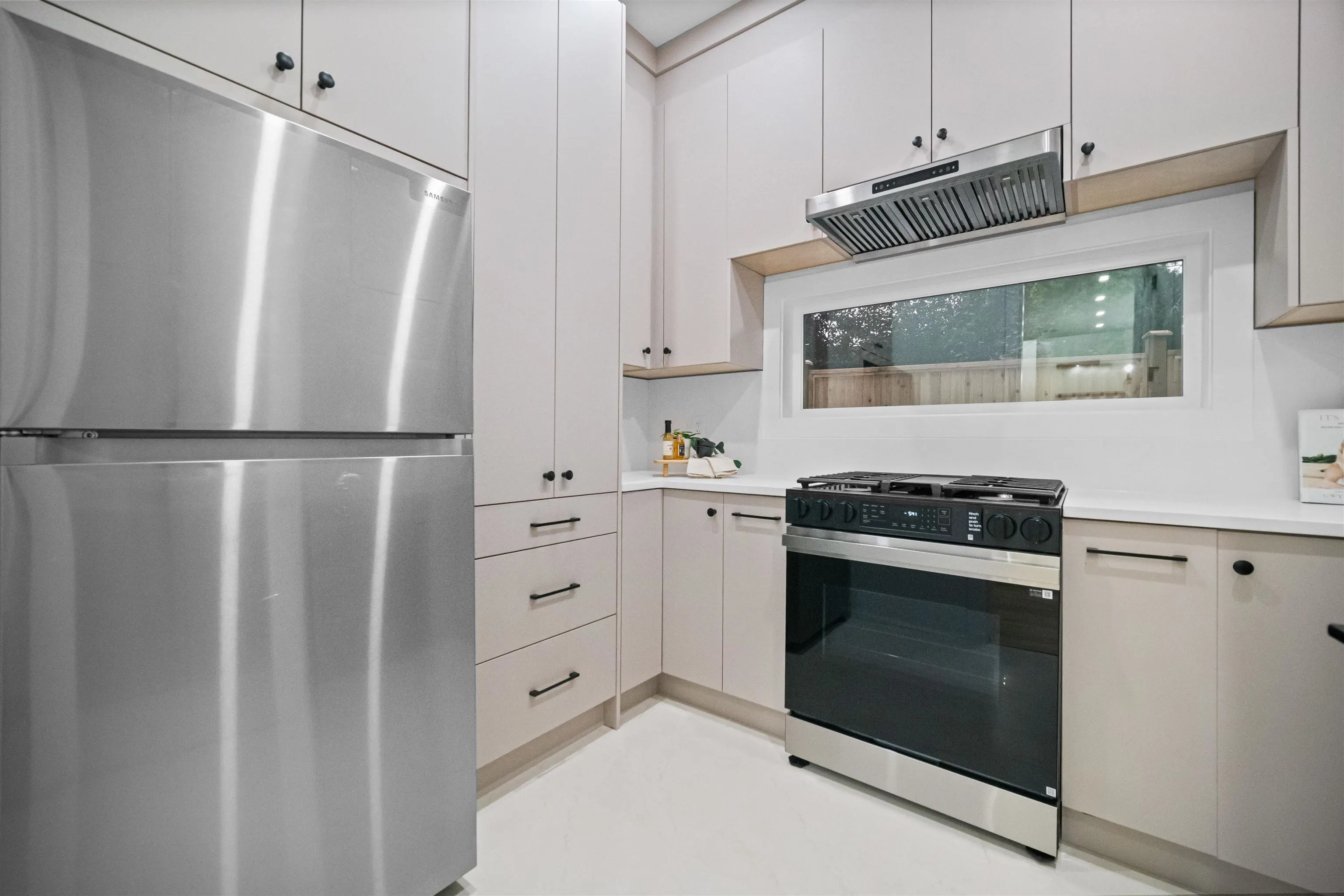 2219 Crystal Court