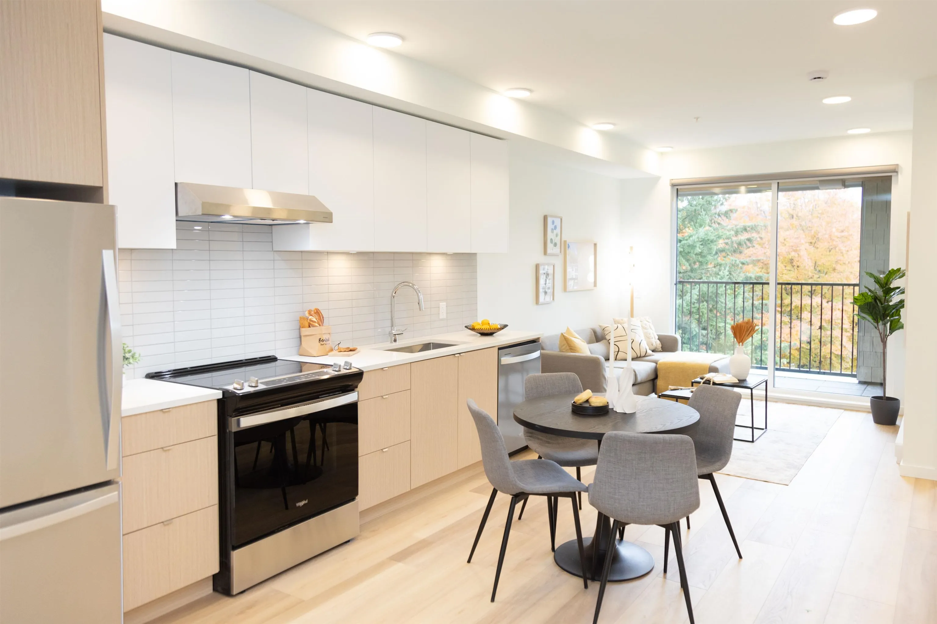 37994 Second Avenue #406