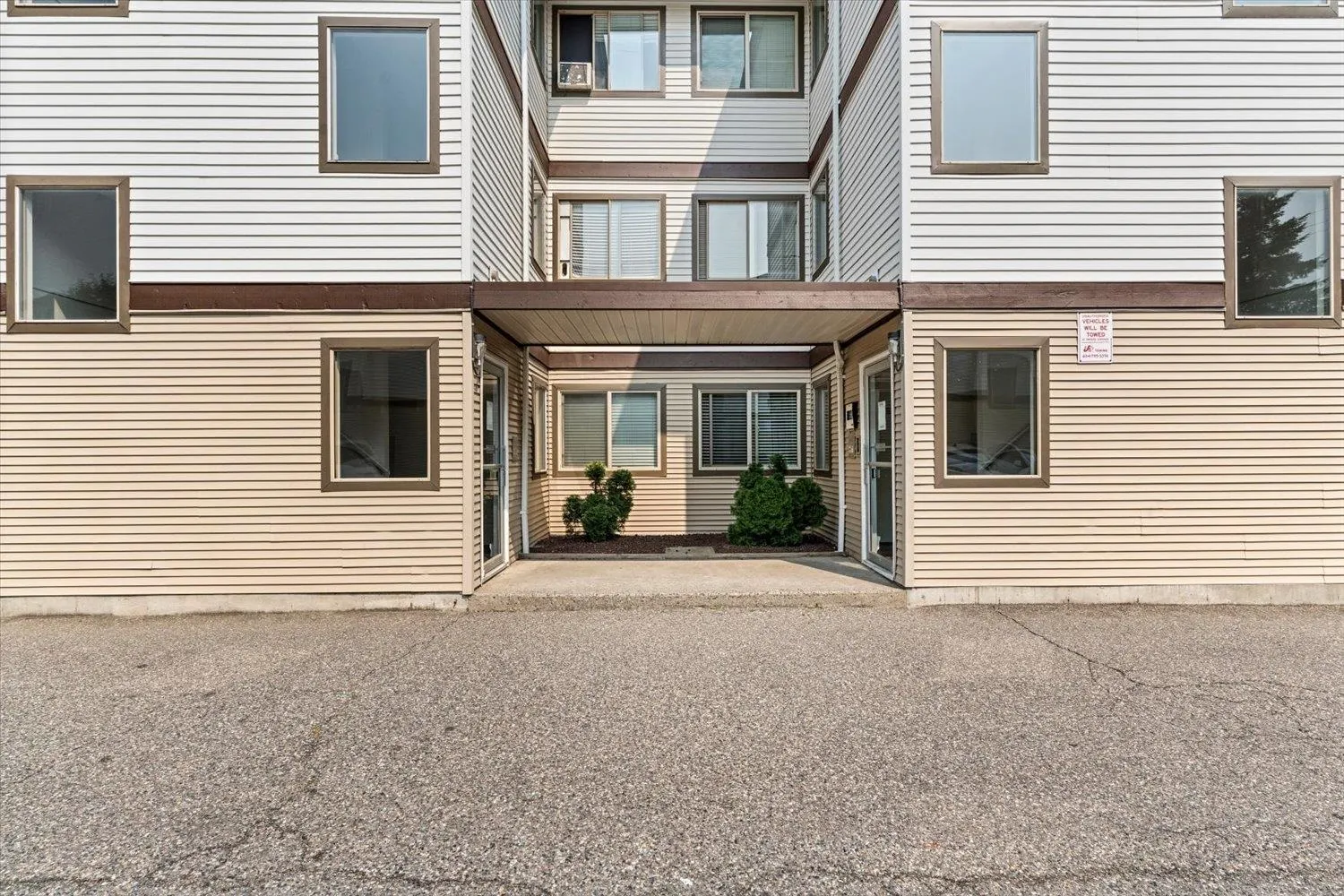 7435 Shaw Avenue #109