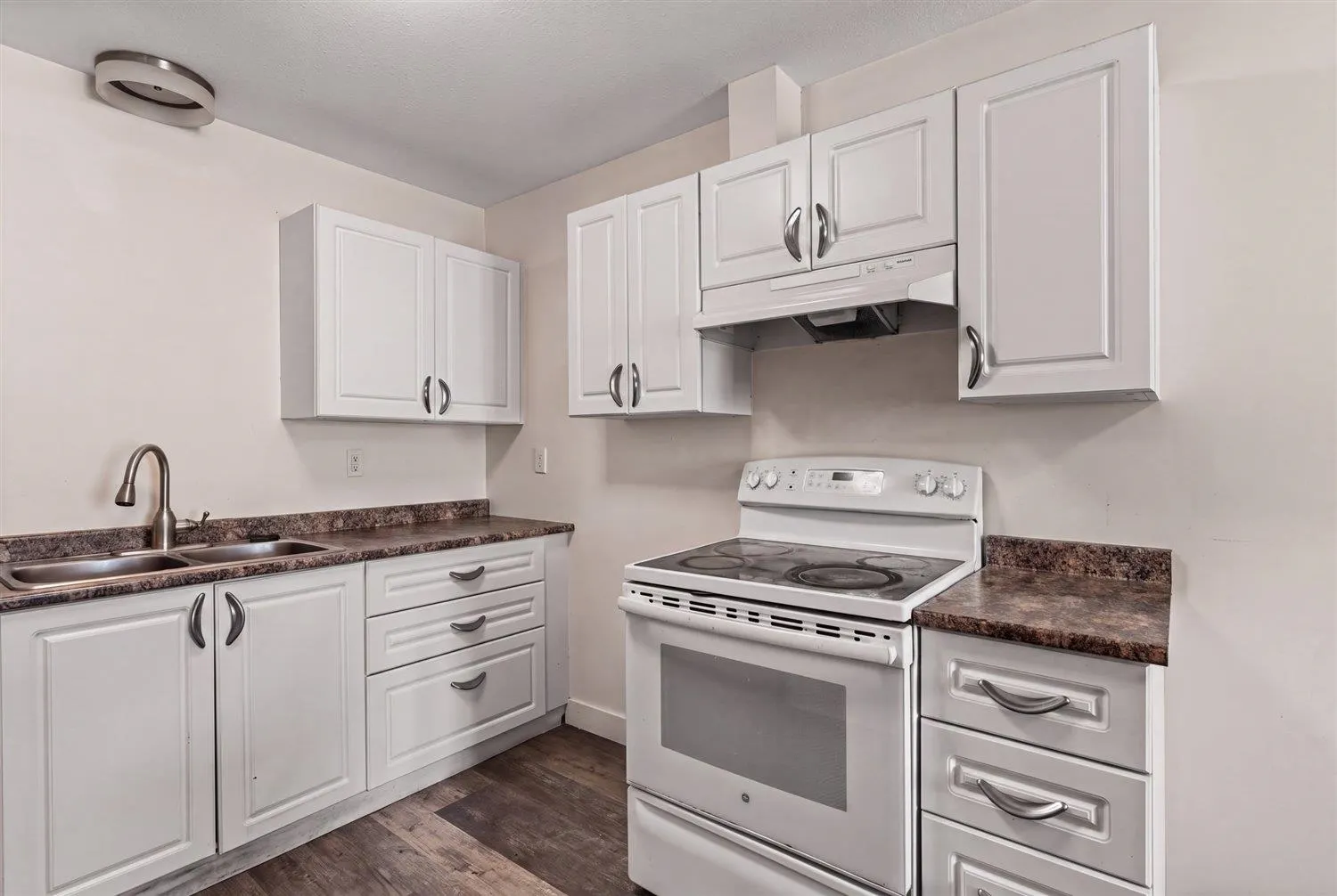 7435 Shaw Avenue #109