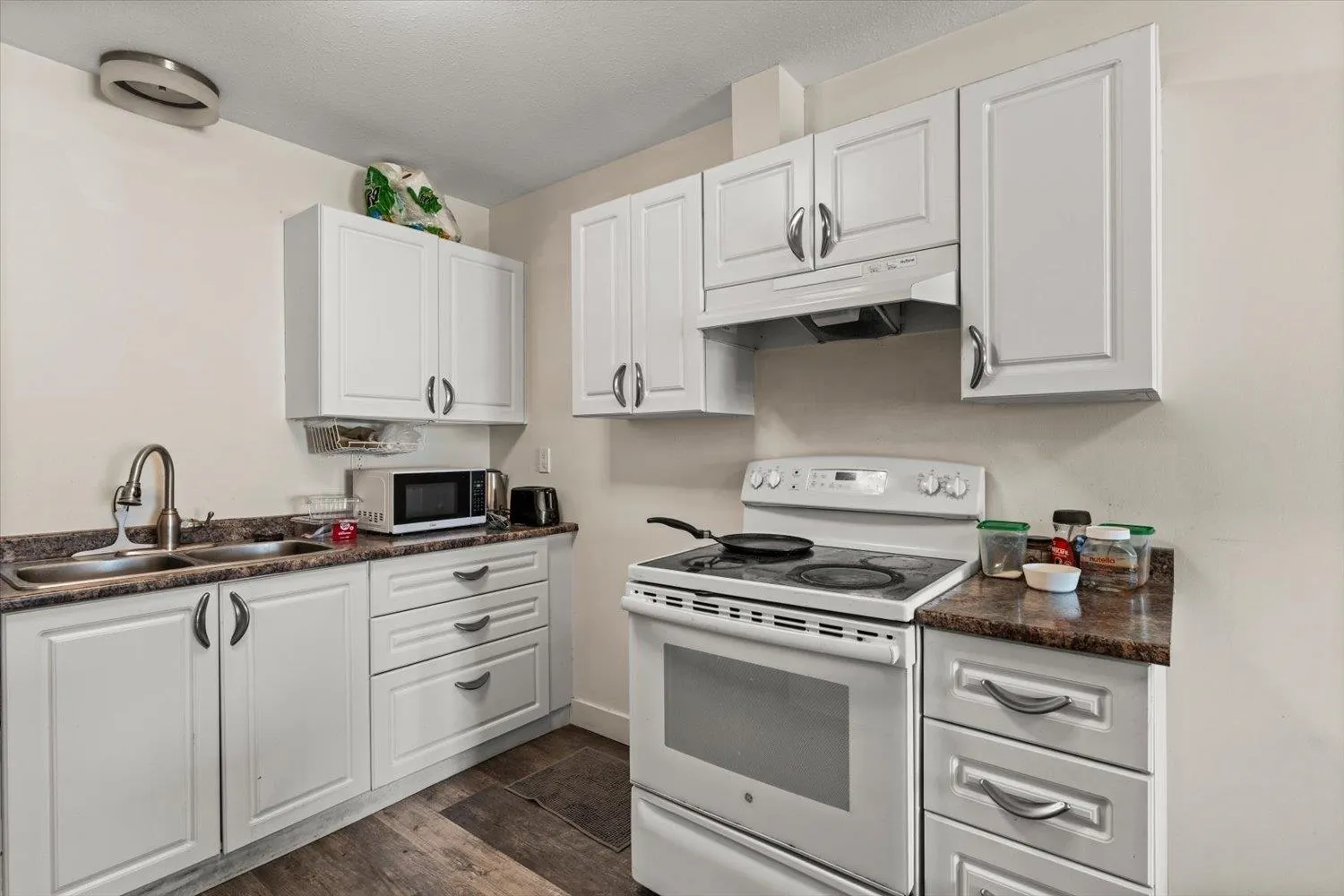 7435 Shaw Avenue #109