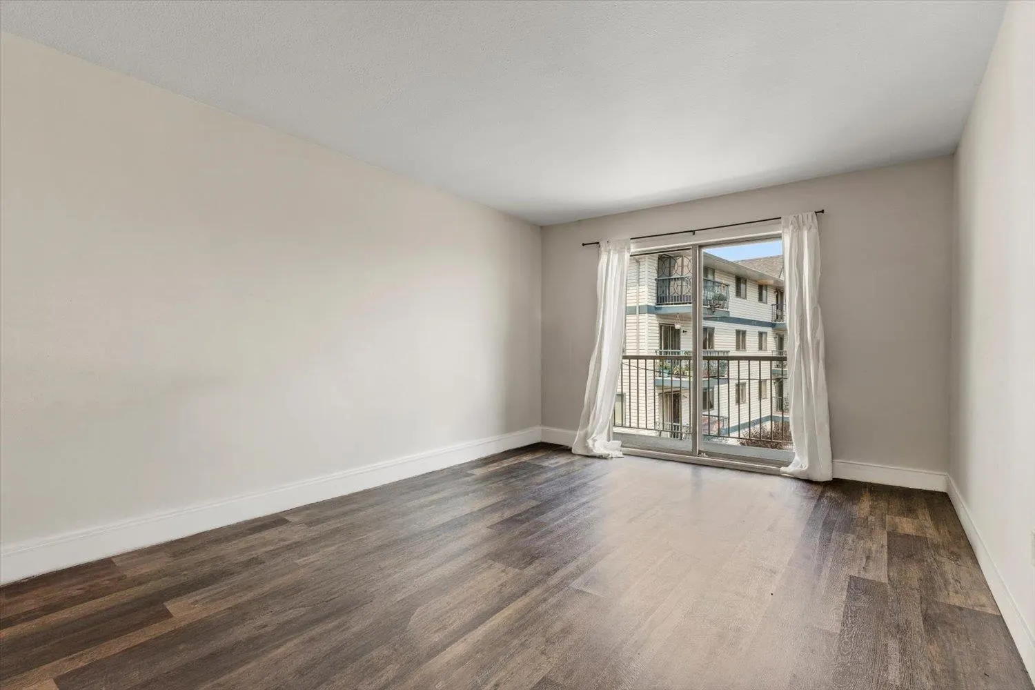 7435 Shaw Avenue #109