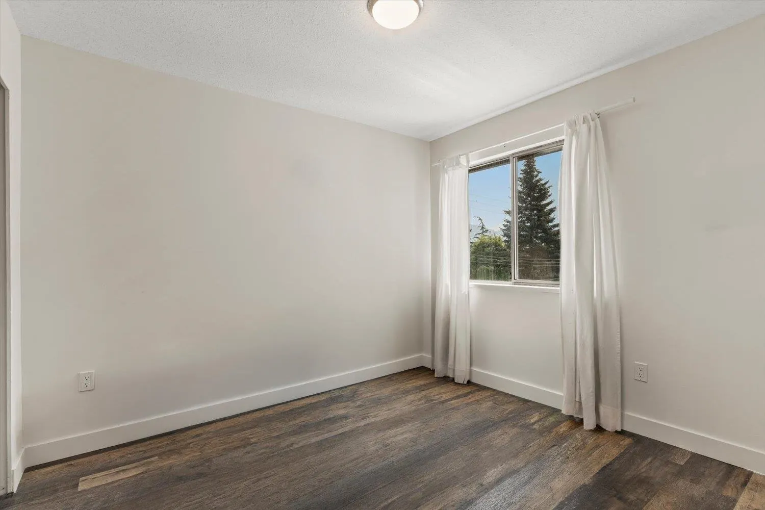 7435 Shaw Avenue #109