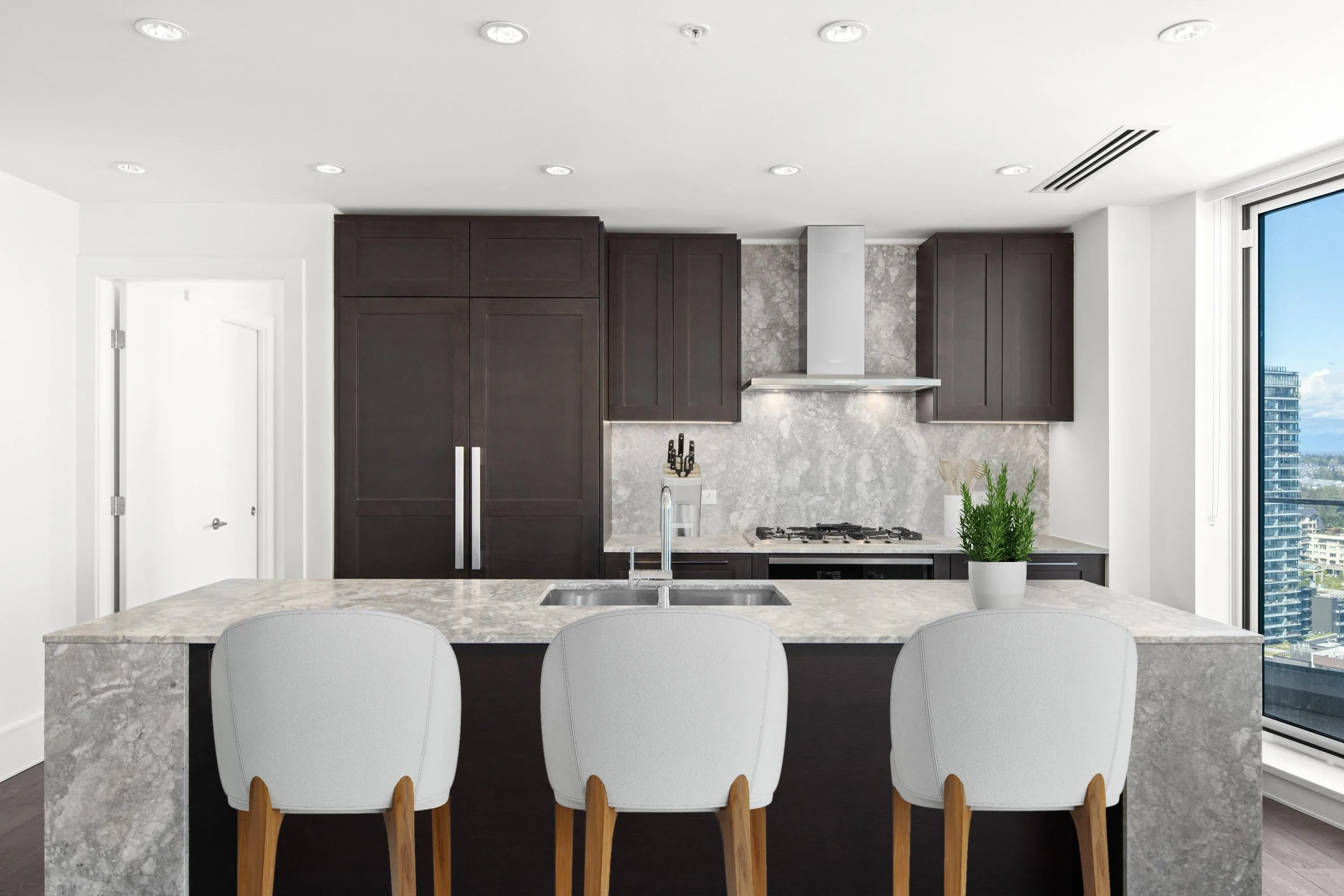 1501 Foster Street #2102
