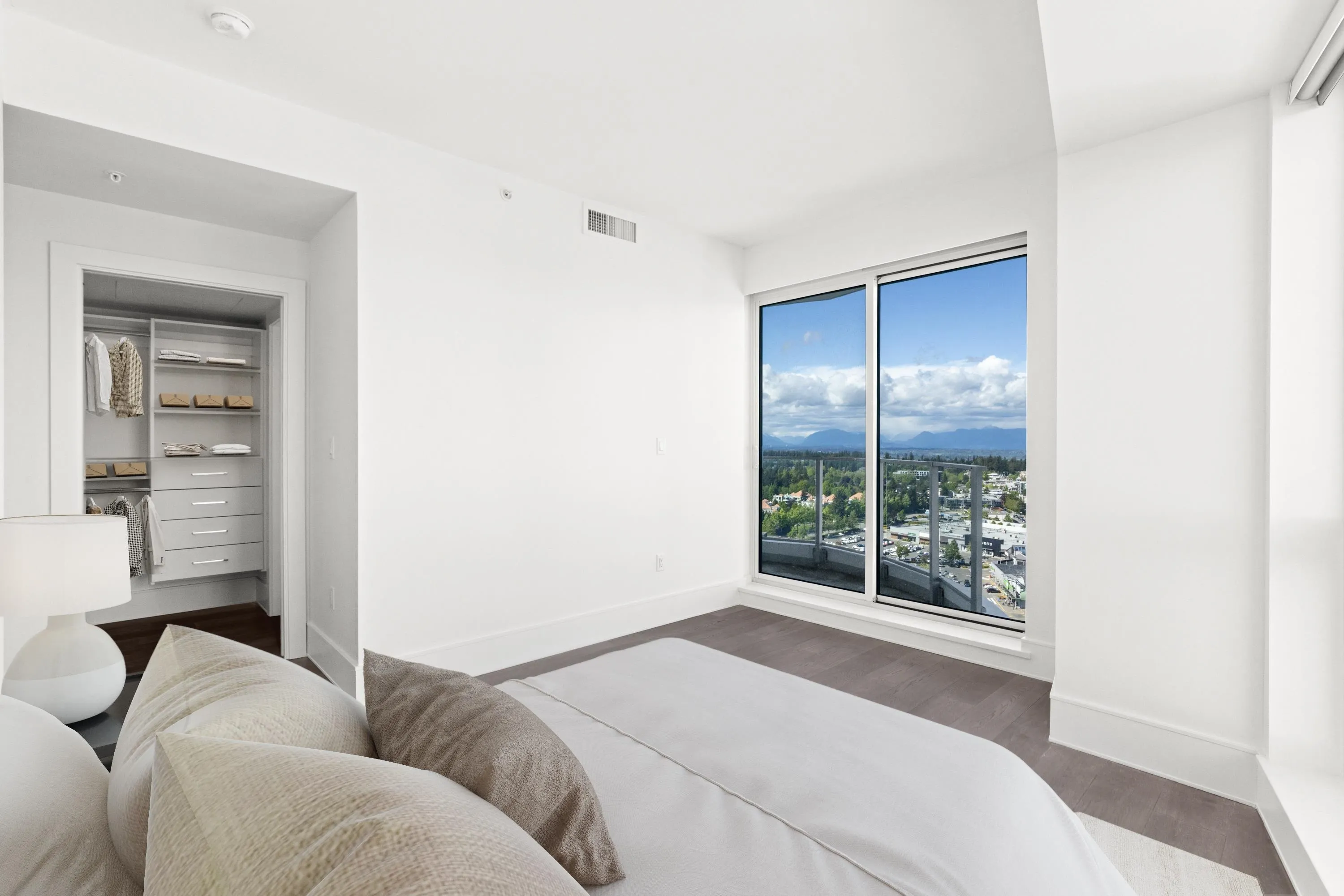 1501 Foster Street #2102